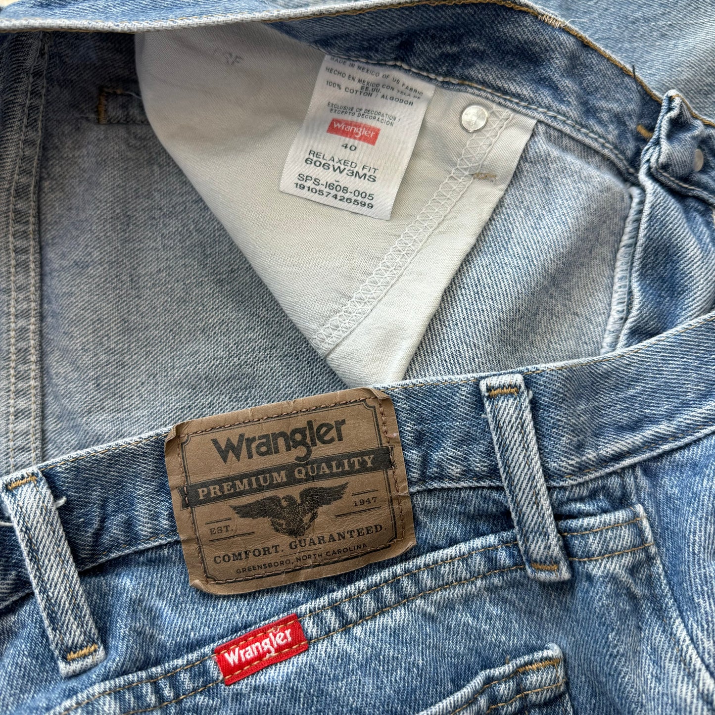 Vintage Wrangler Denim Jean shorts Sz 40