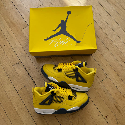 Jordan 4 Retro Lighting Sz 11.5 (DS)