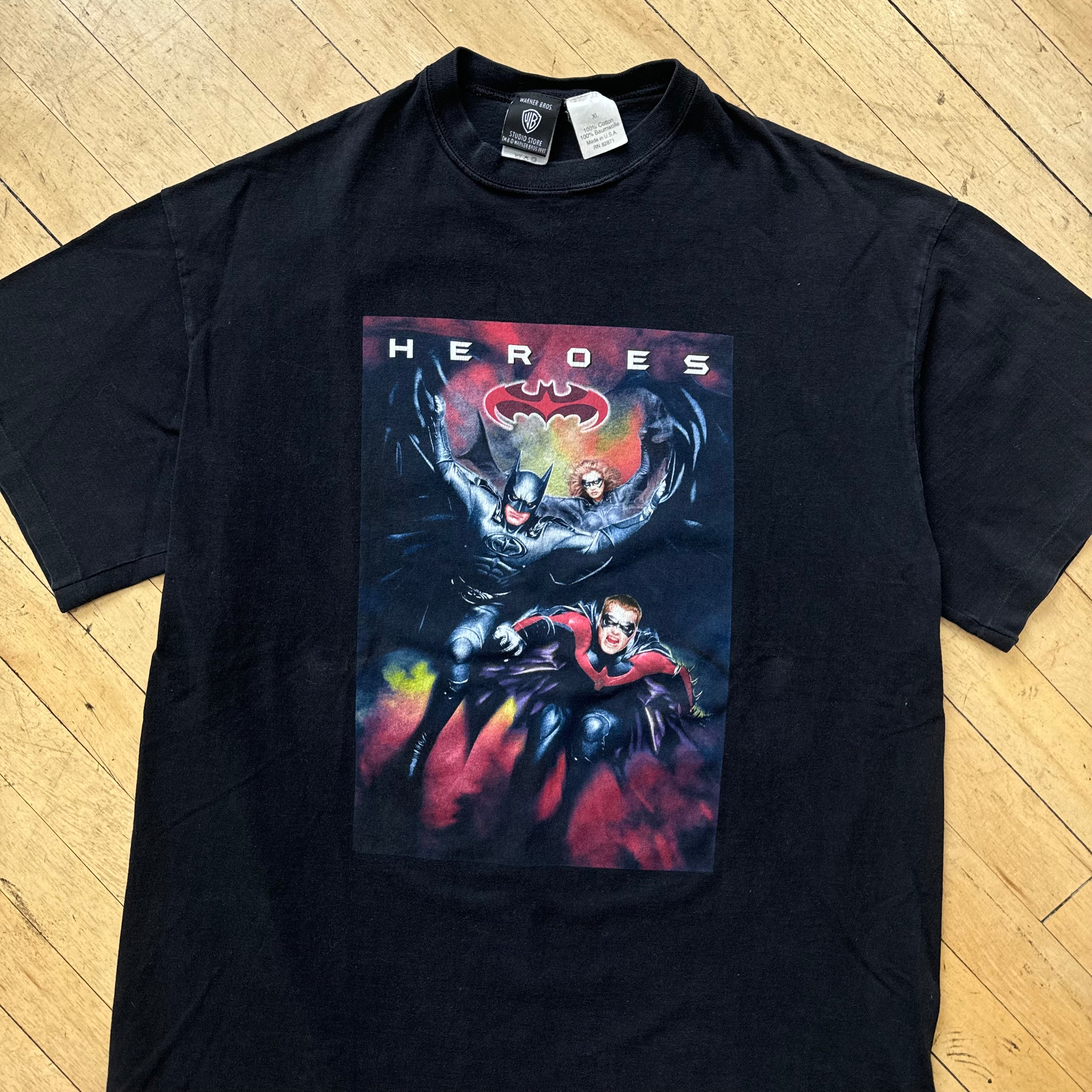 Vintage Batman Hero’s vs. Villains T-shirt Sz XL