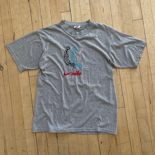 Vintage Bootleg Nike embroidered basketball T-shirt Sz M