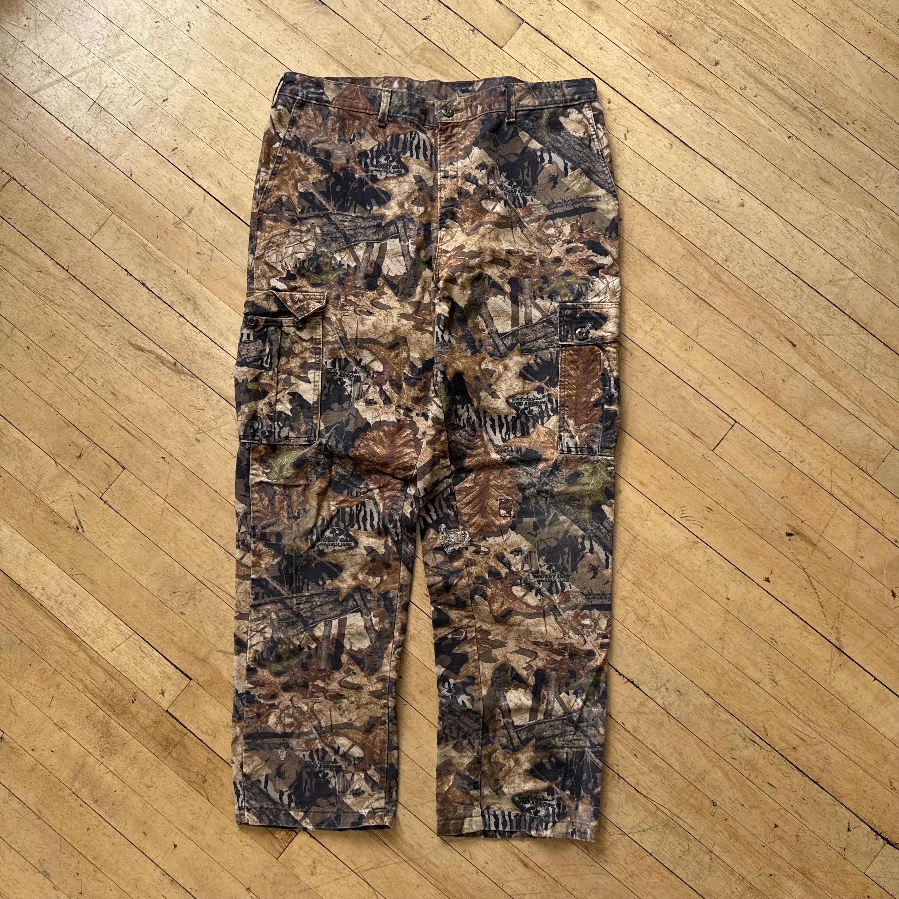 Vintage Mossy Oak Camo Khaki Cargo Pants Sz 38 (XL)
