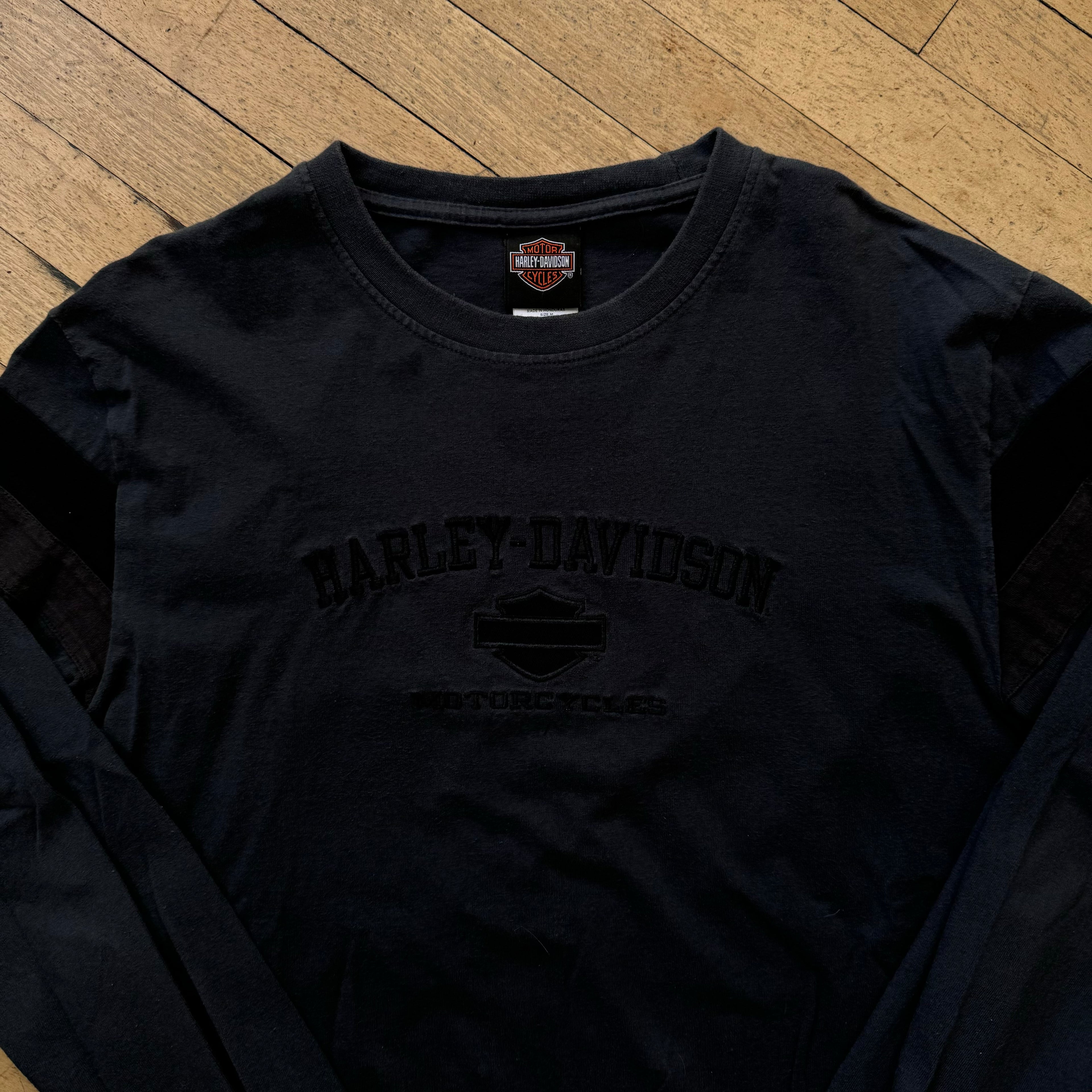 Harley Davidson Long Sleeve Embroidered T-shirt Sz M