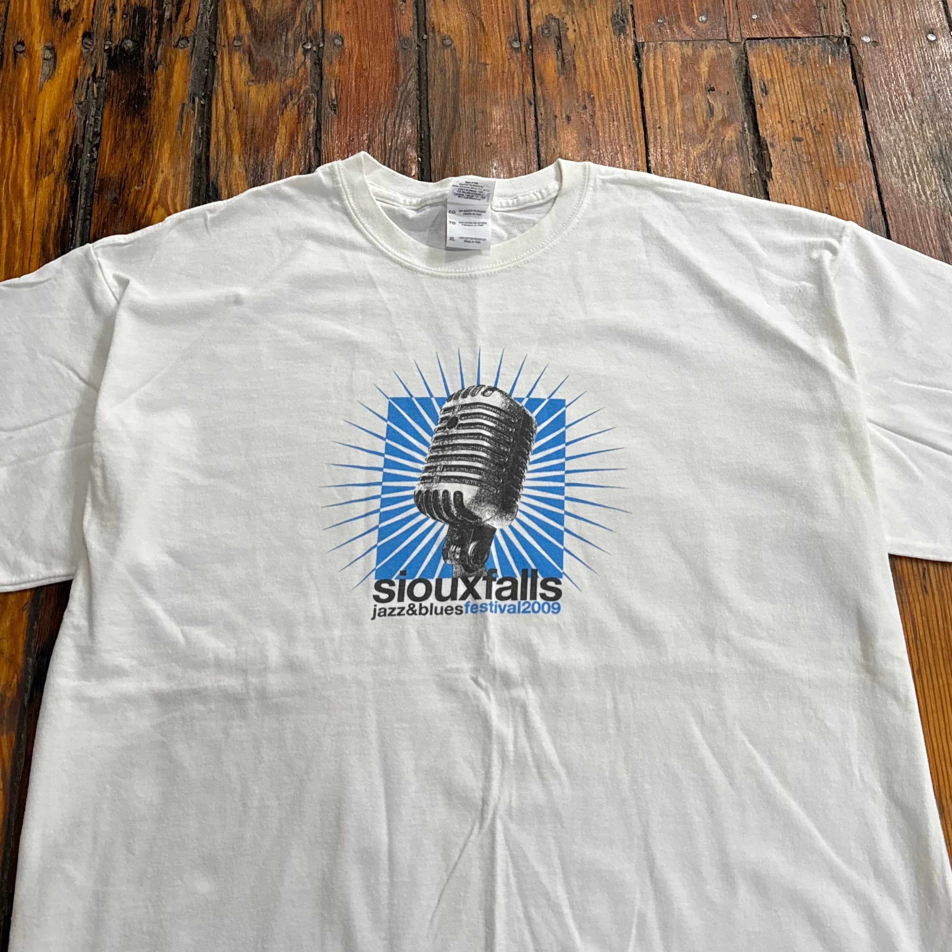 Jazz Fest Sioux Falls 2009 T-shirt Sz XL