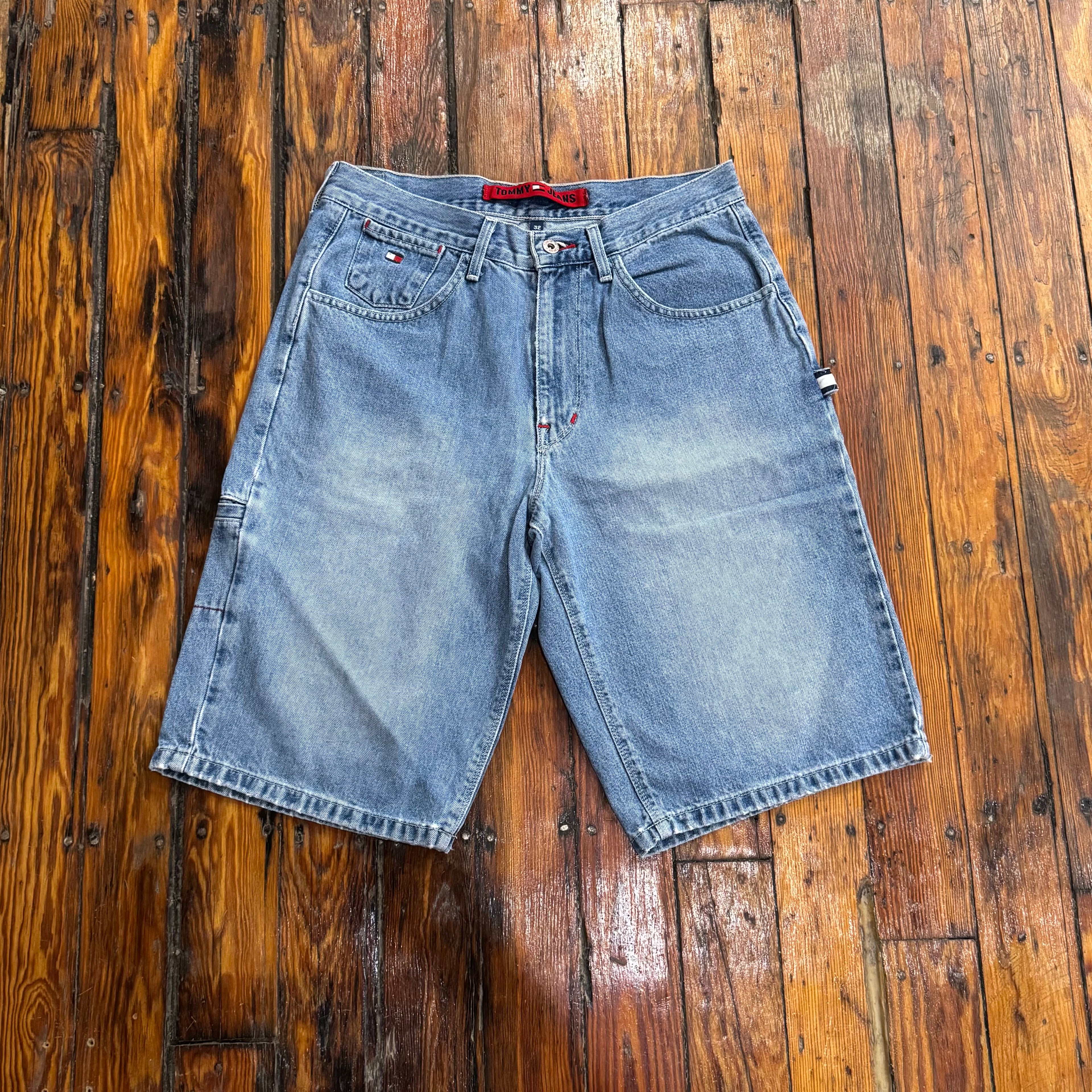 Vintage Baggy Tommy Hilfiger Denim Jean Shorts Sz 32