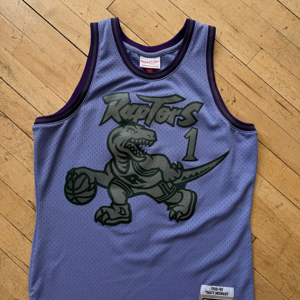 Mitchell & Ness Raptors “McGrady” Jersey Sz M