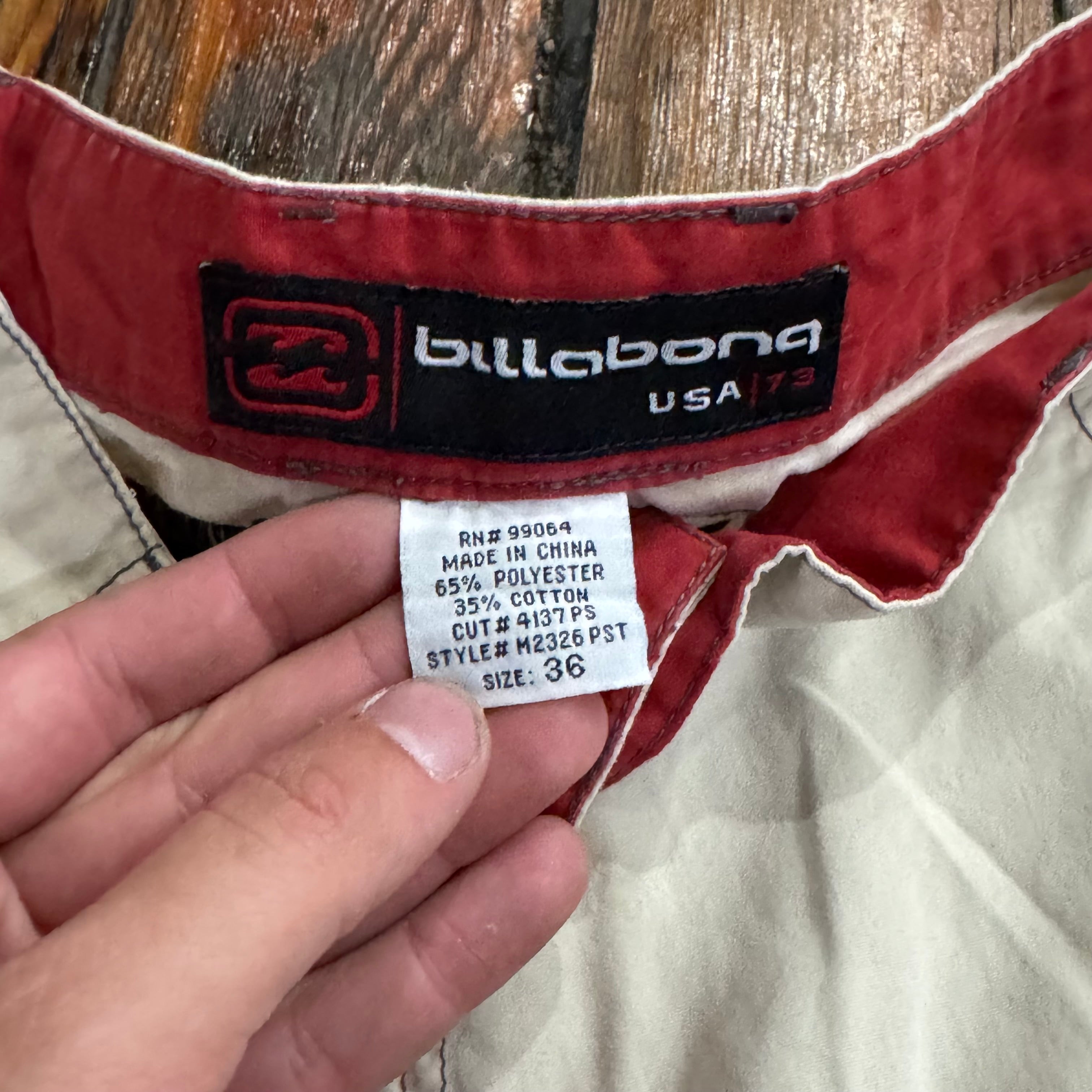 Y2K BillaBong USA Cargo Shorts Sz 36