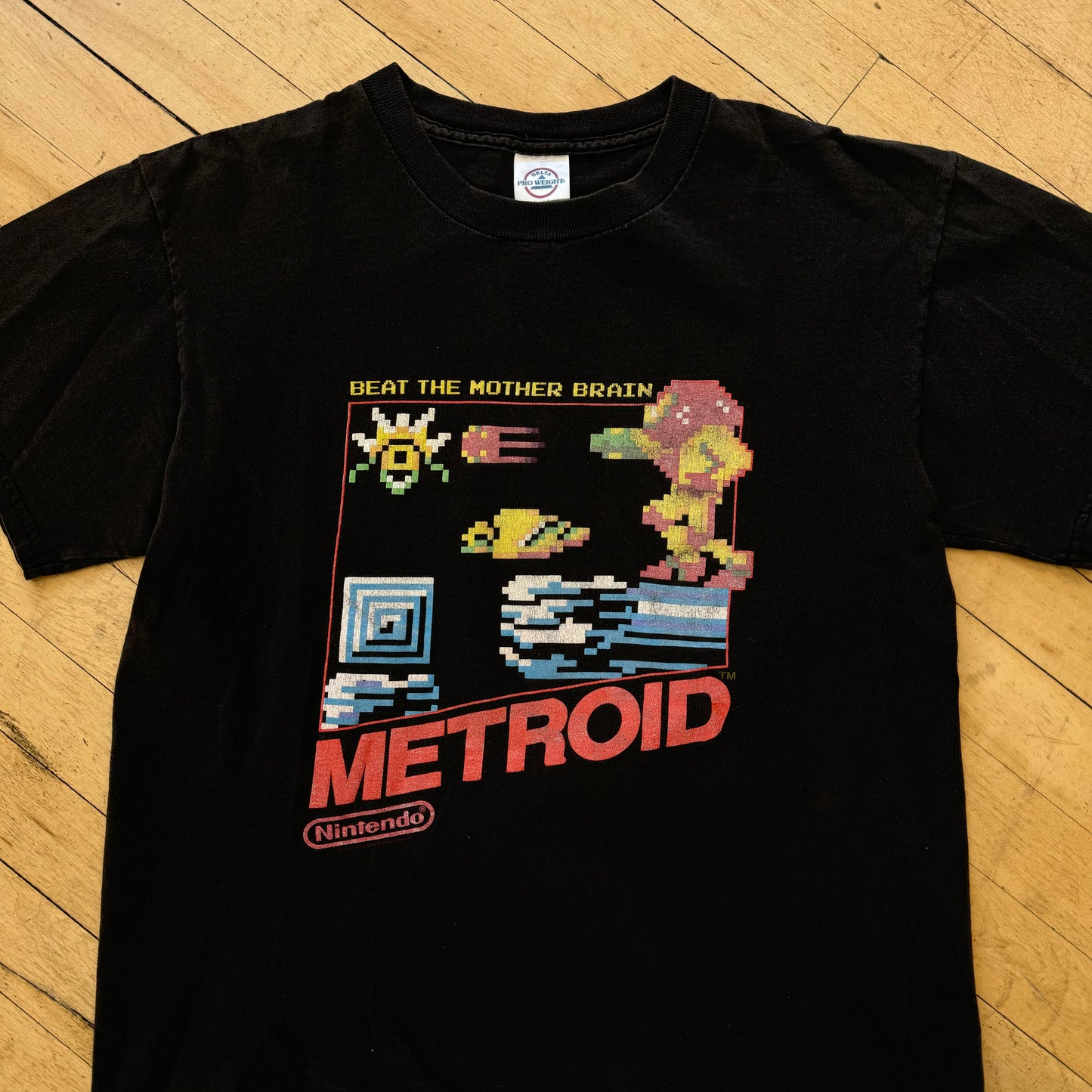 Vintage Nintendo Metroid T-shirt Sz M