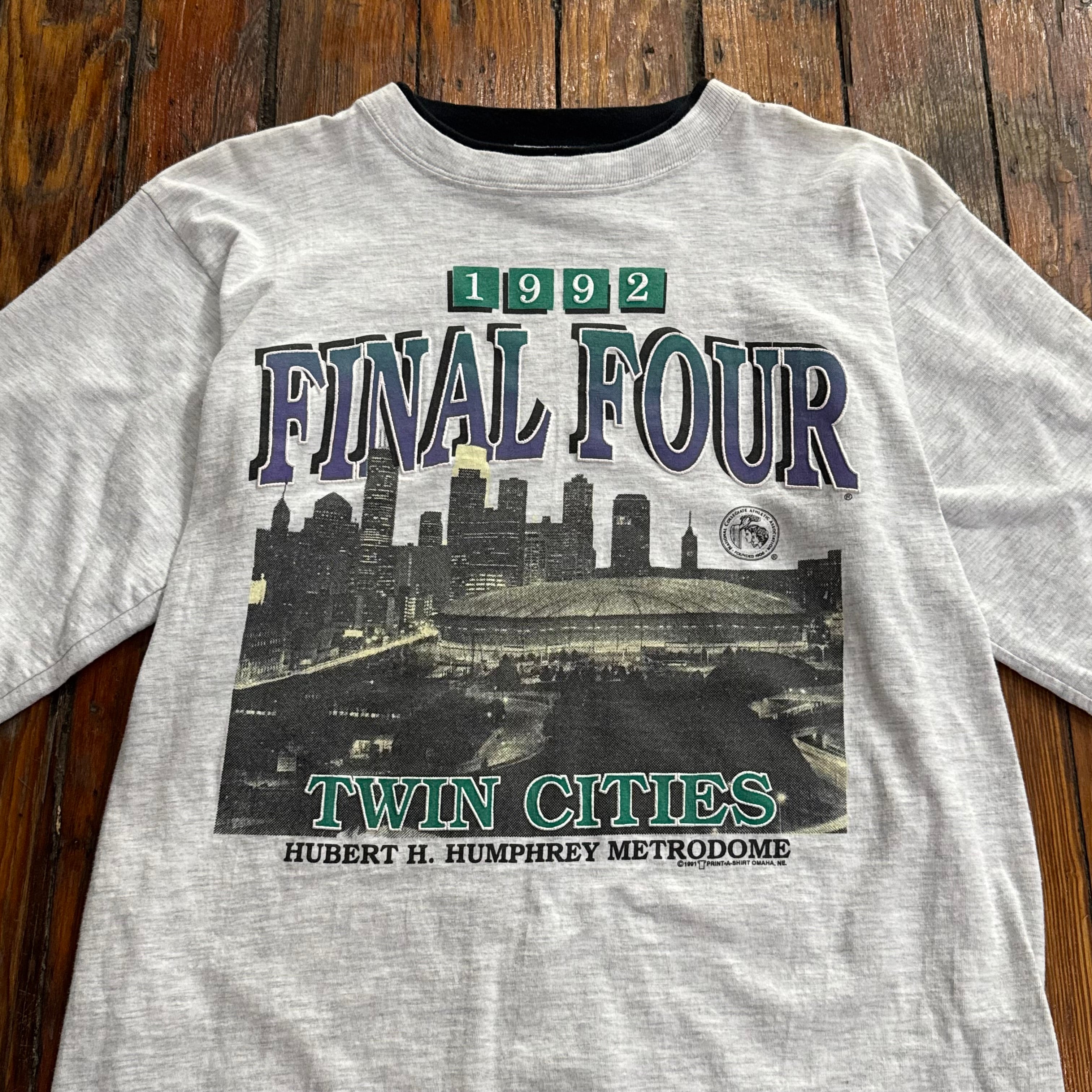 Vintage Final Four Twin Cities T-shirt Sz L