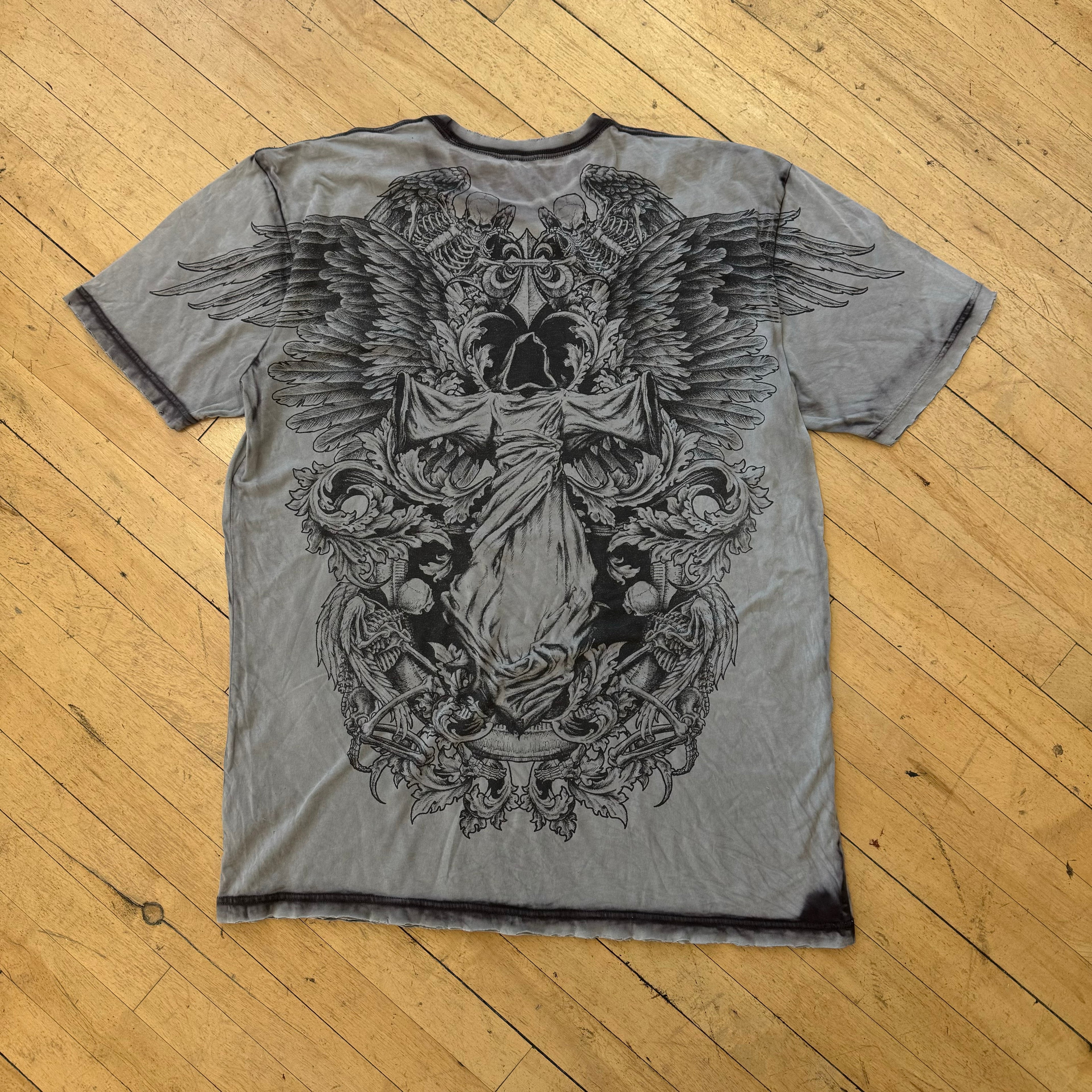 Y2K Affliction Skulls T-shirt Sz XL