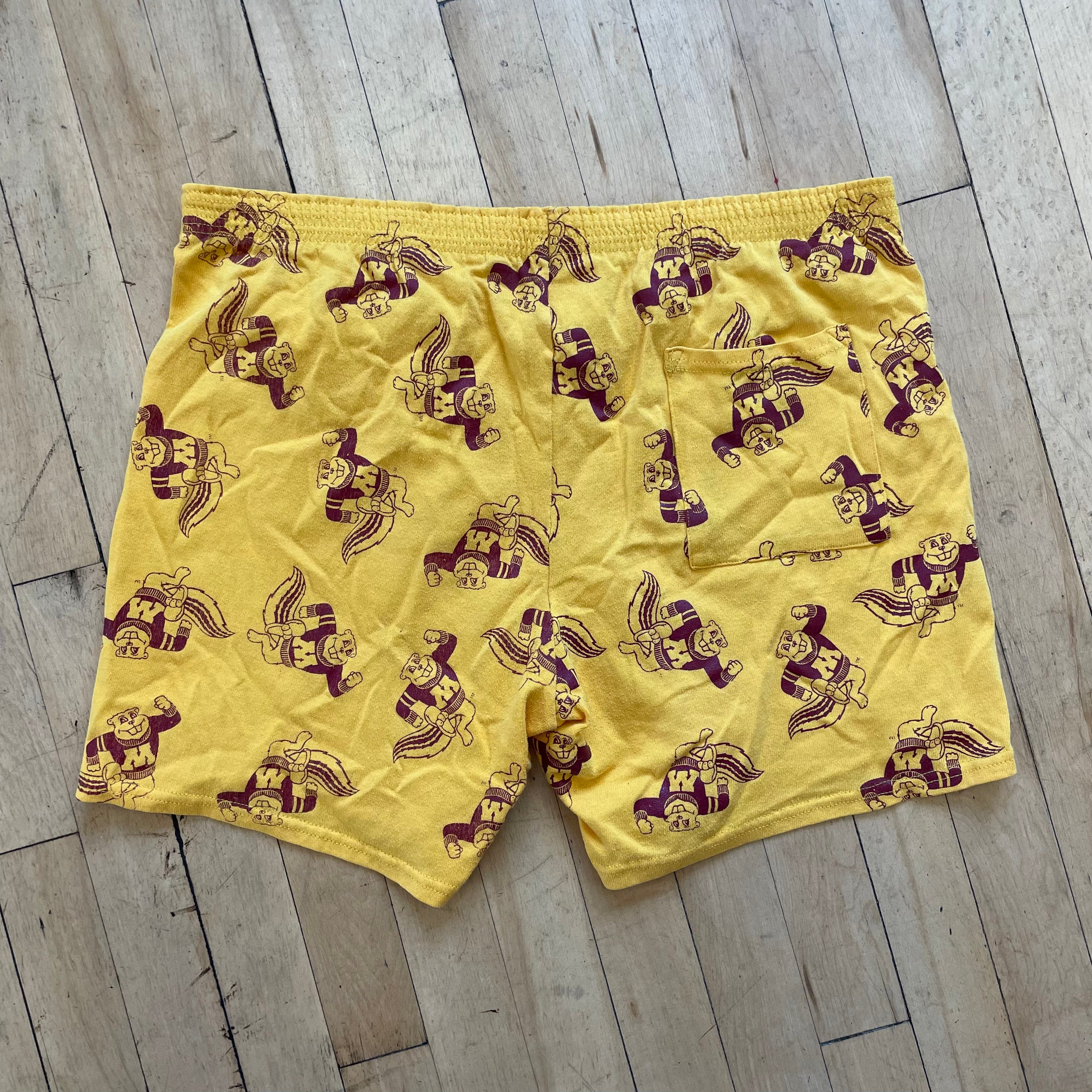 90s Signature Sports Gophers Lounge Shorts Sz L