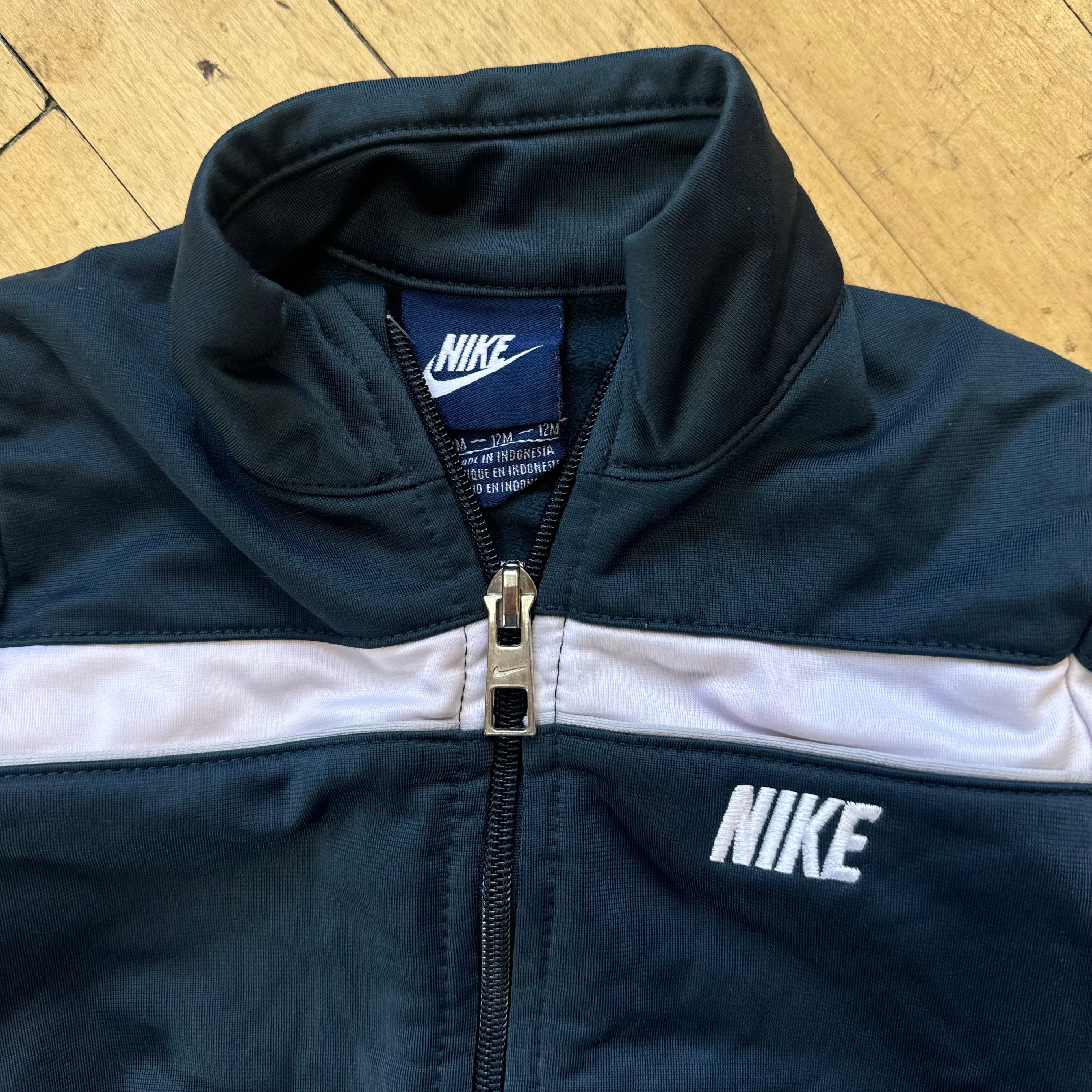 Y2K Nike Zip-Up Jacket Sz 12 MTHS