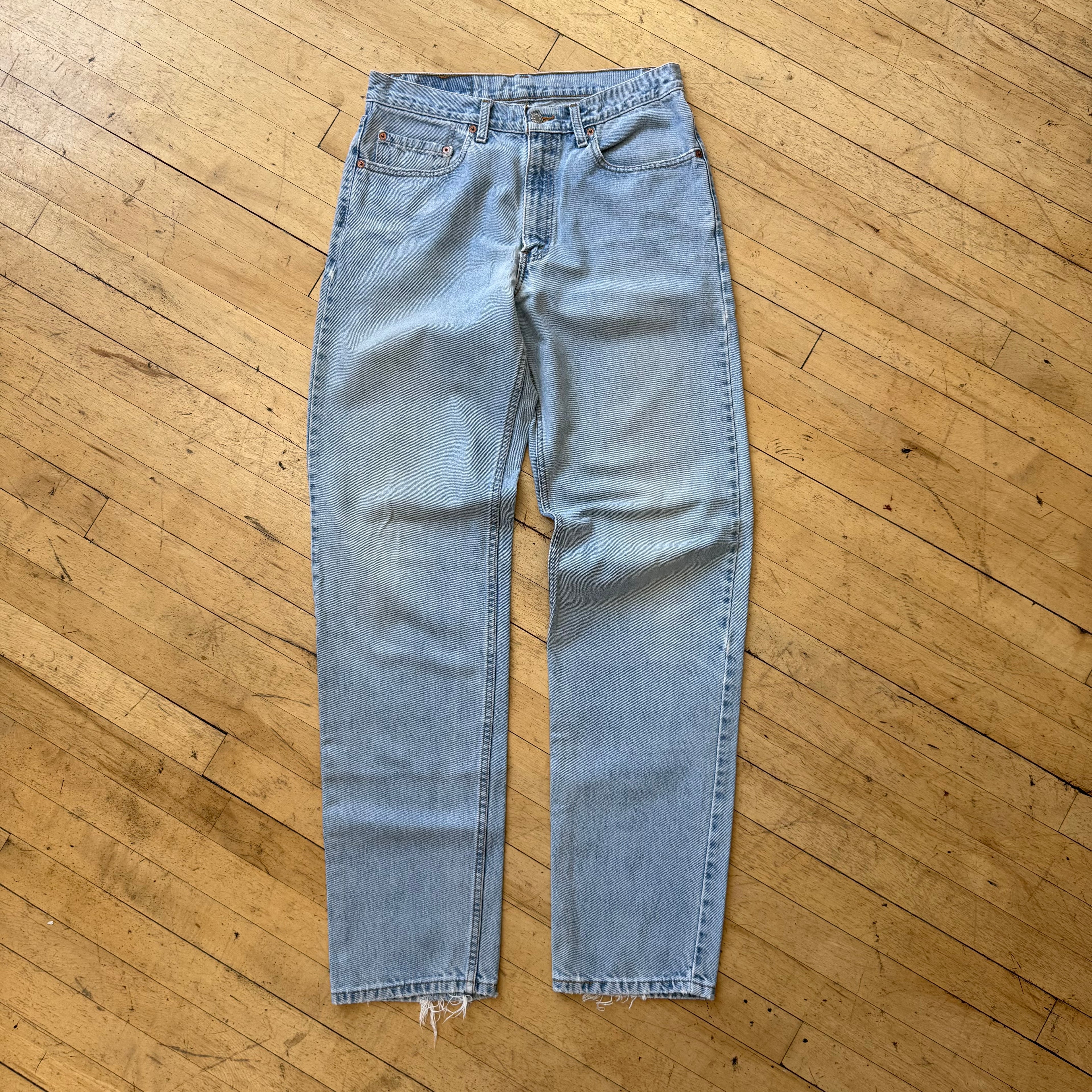 Vintage Levi 550 Light Wash Denim Jeans Sz 33x36