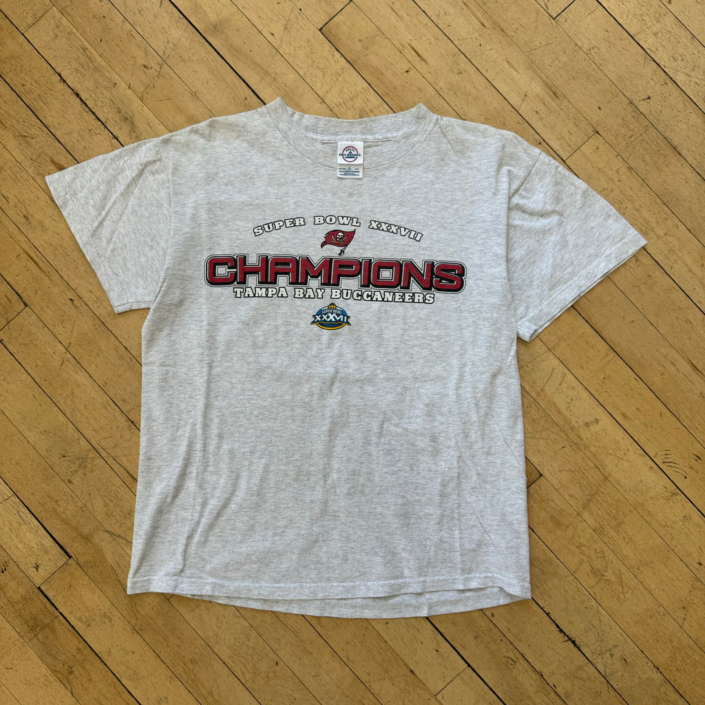 Vintage Tampa Bay Buccaneers T-shirt Sz M