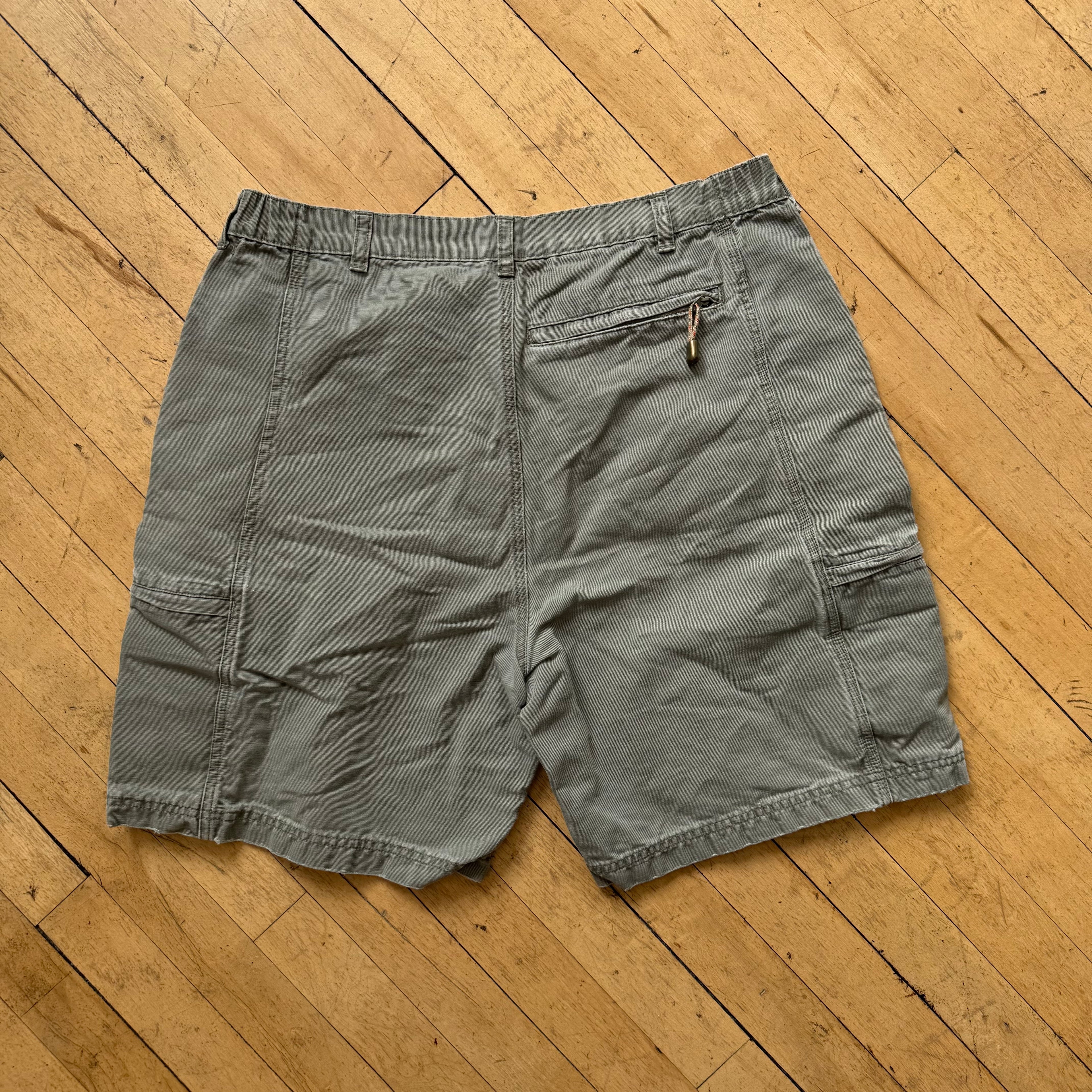 Vintage Woolrich Cargo Khaki Shorts Sz 36