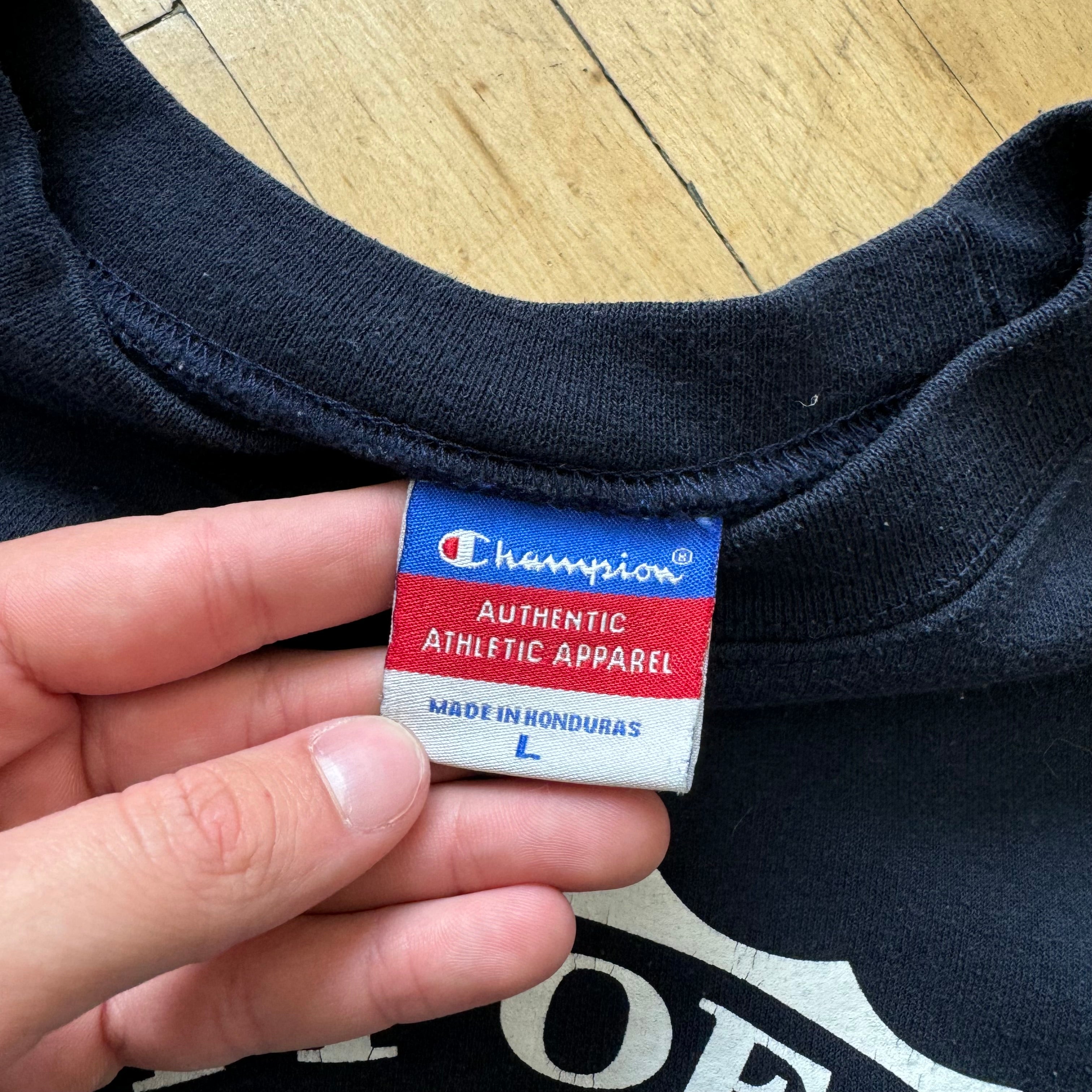 Y2K Okaboji University Champion CrewNeck Sz L