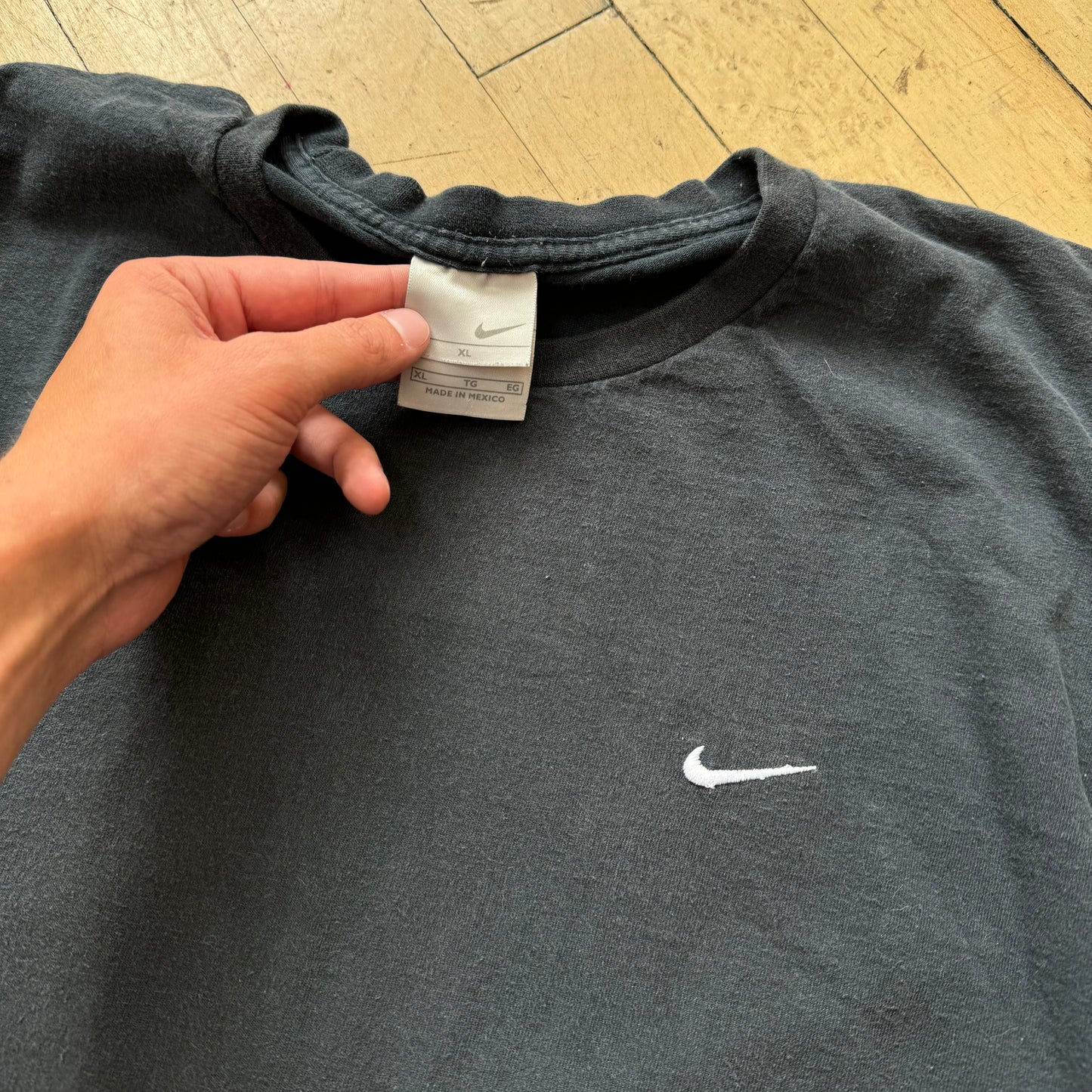 Vintage Nike Simple Swoosh T-shirt Sz XL