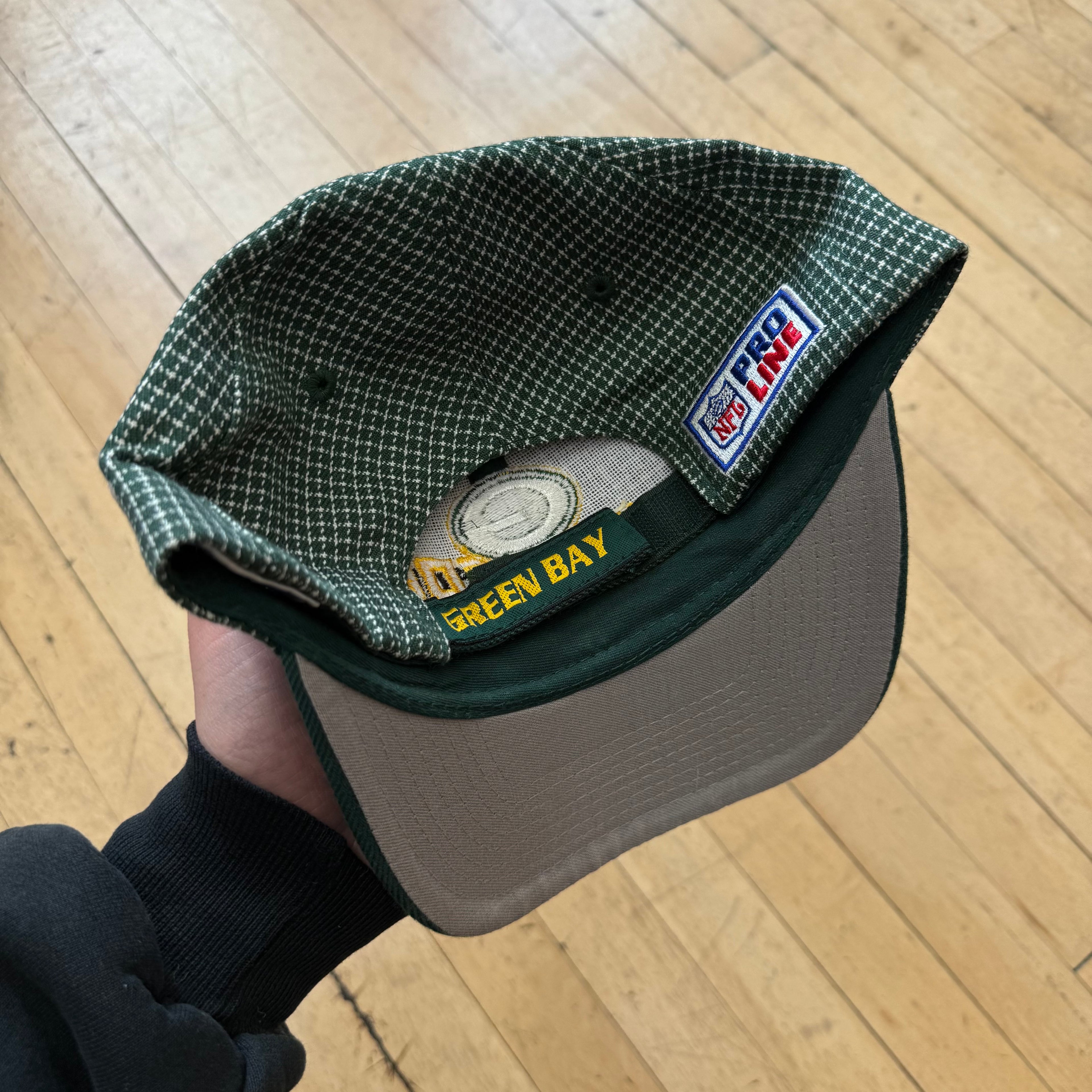 Vintage Green Bay Packers Pro-Line StrapBack Hat