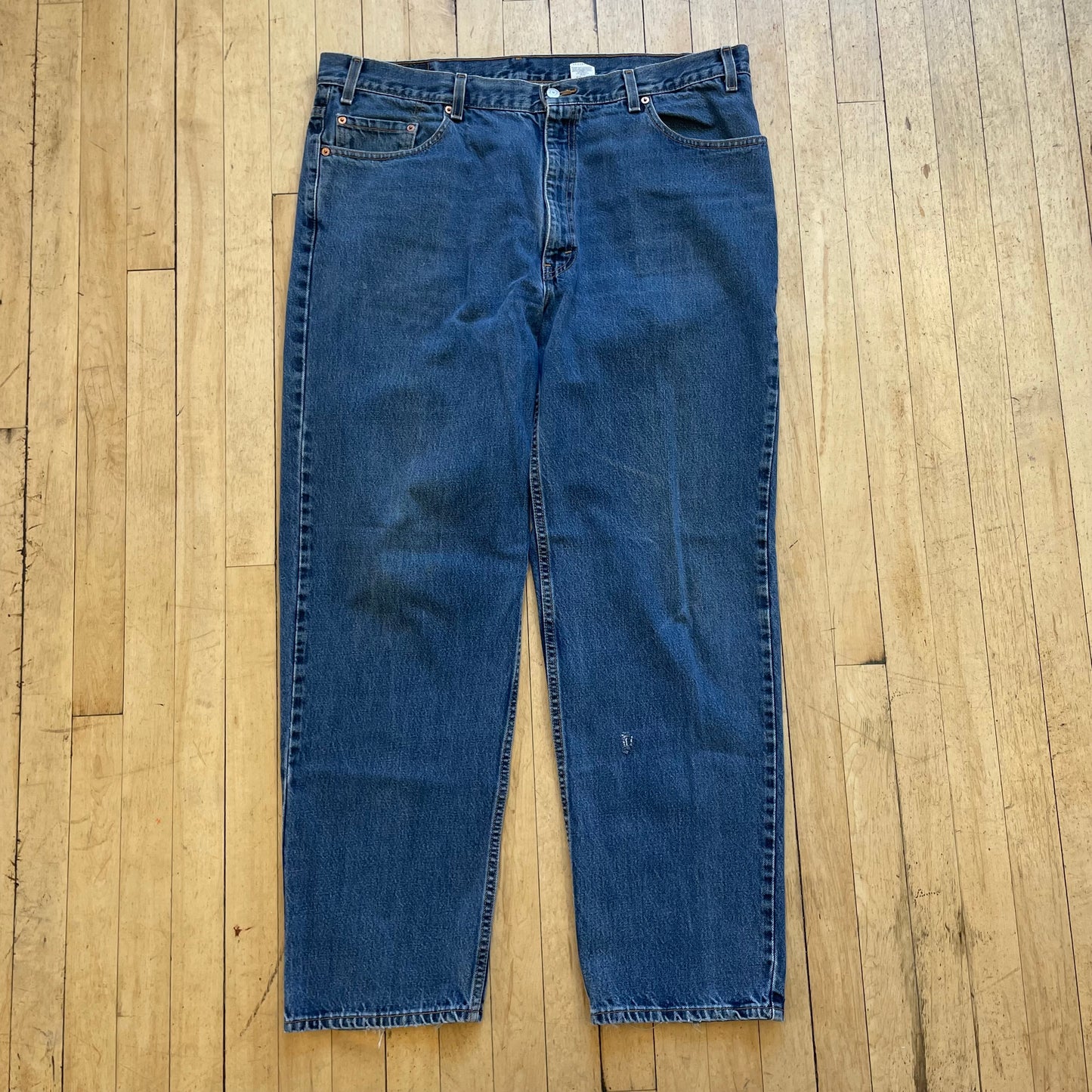 90s Levi 550 Dark wash Denim Jeans Sz 42x32