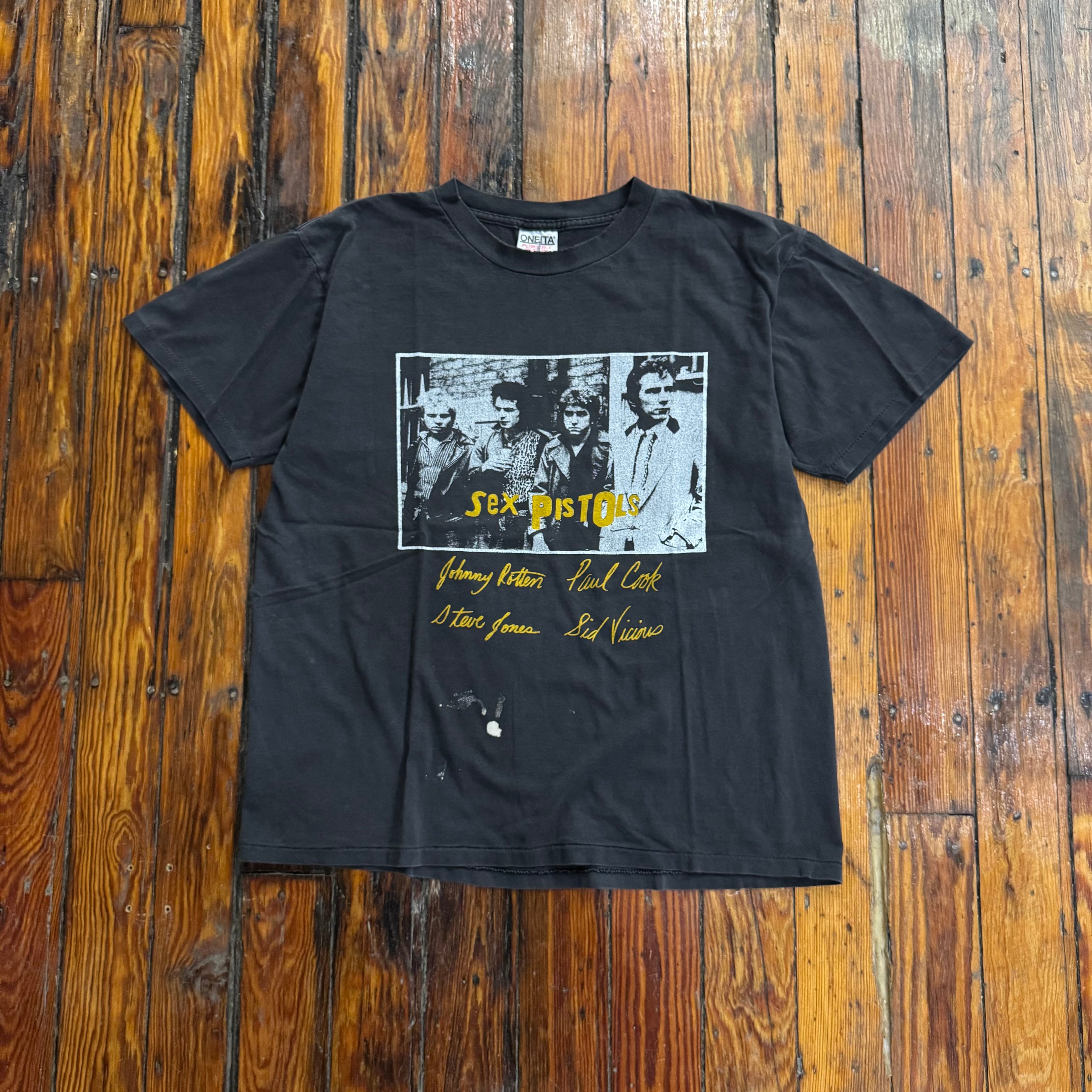 Vintage Sex Pistols Never Mind T-shirt Sz L