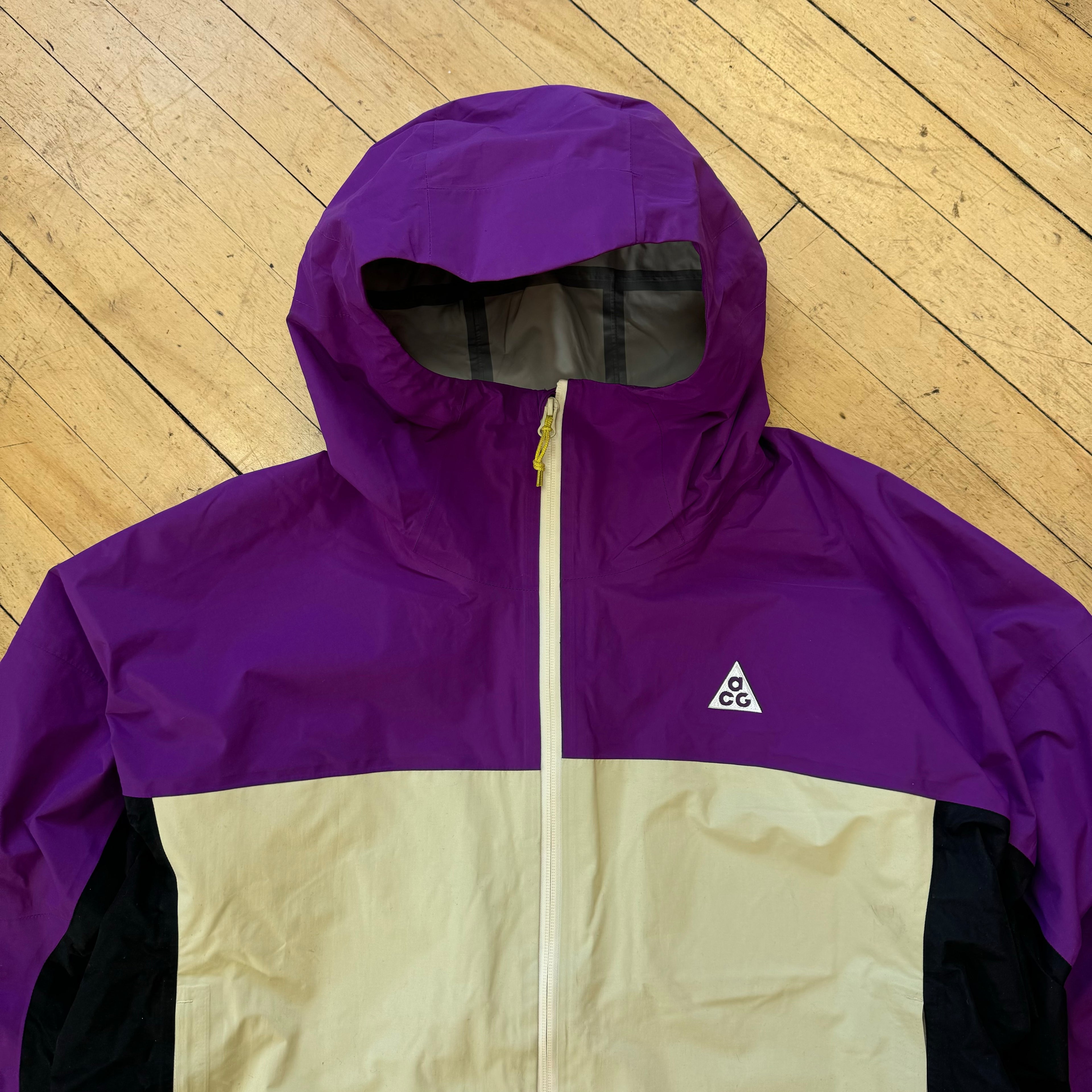 Nike ACG "MORPHO" Strom Fit ADV Rain Jacket Sz L NEW