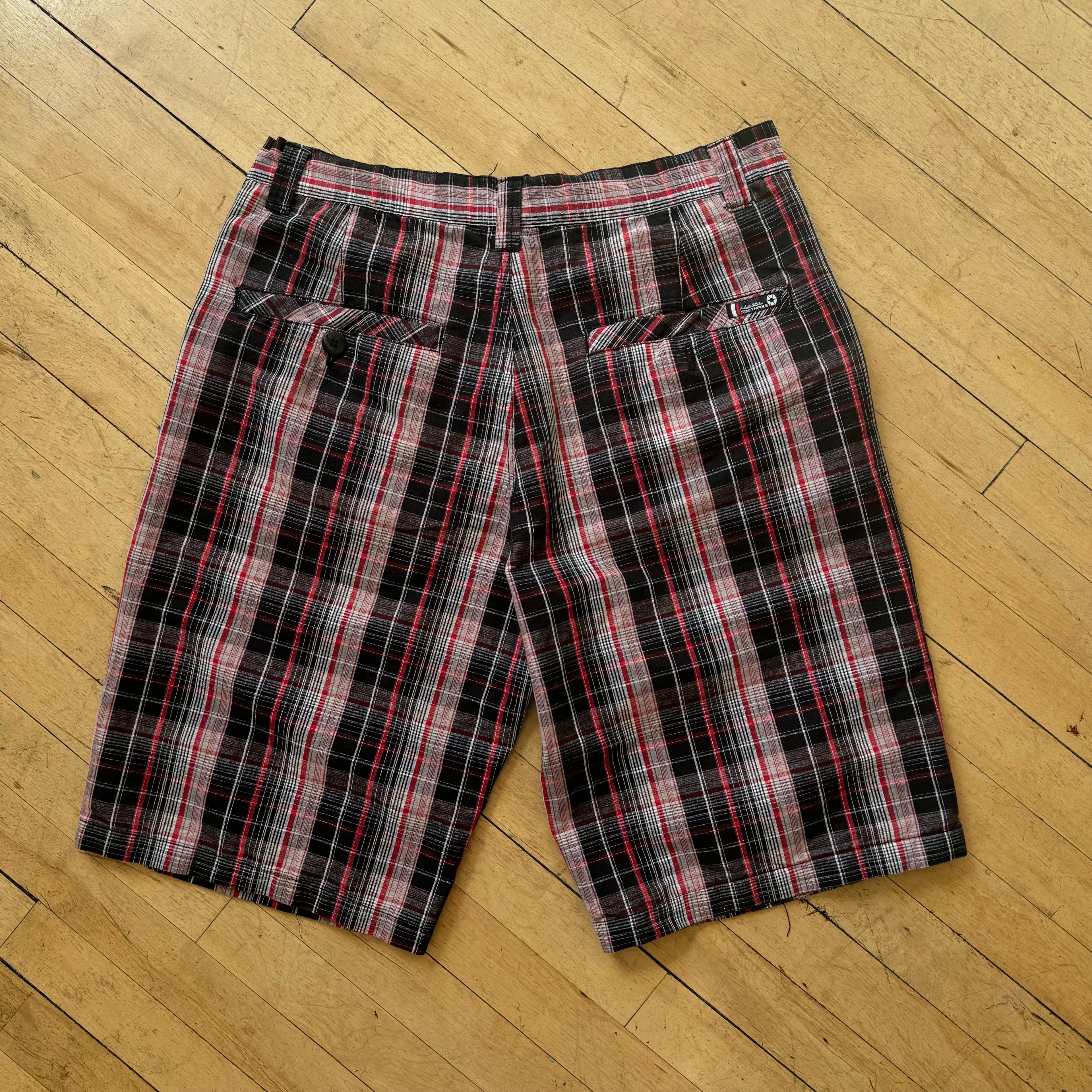 Y2K South Pole Plaid Khaki Shorts Sz 36