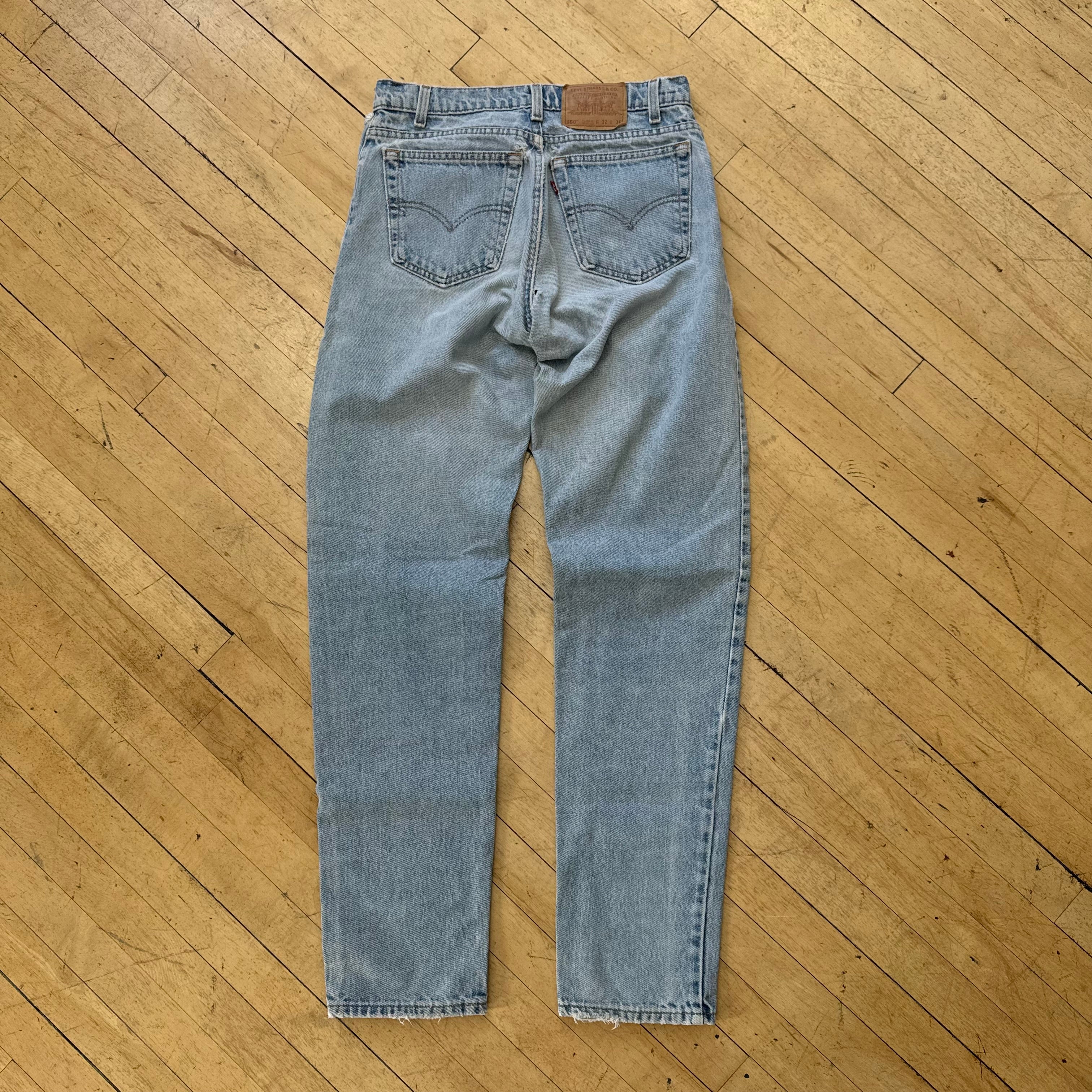 Vintage Levi 550 Light Wash Denim Jeans Sz 32x36