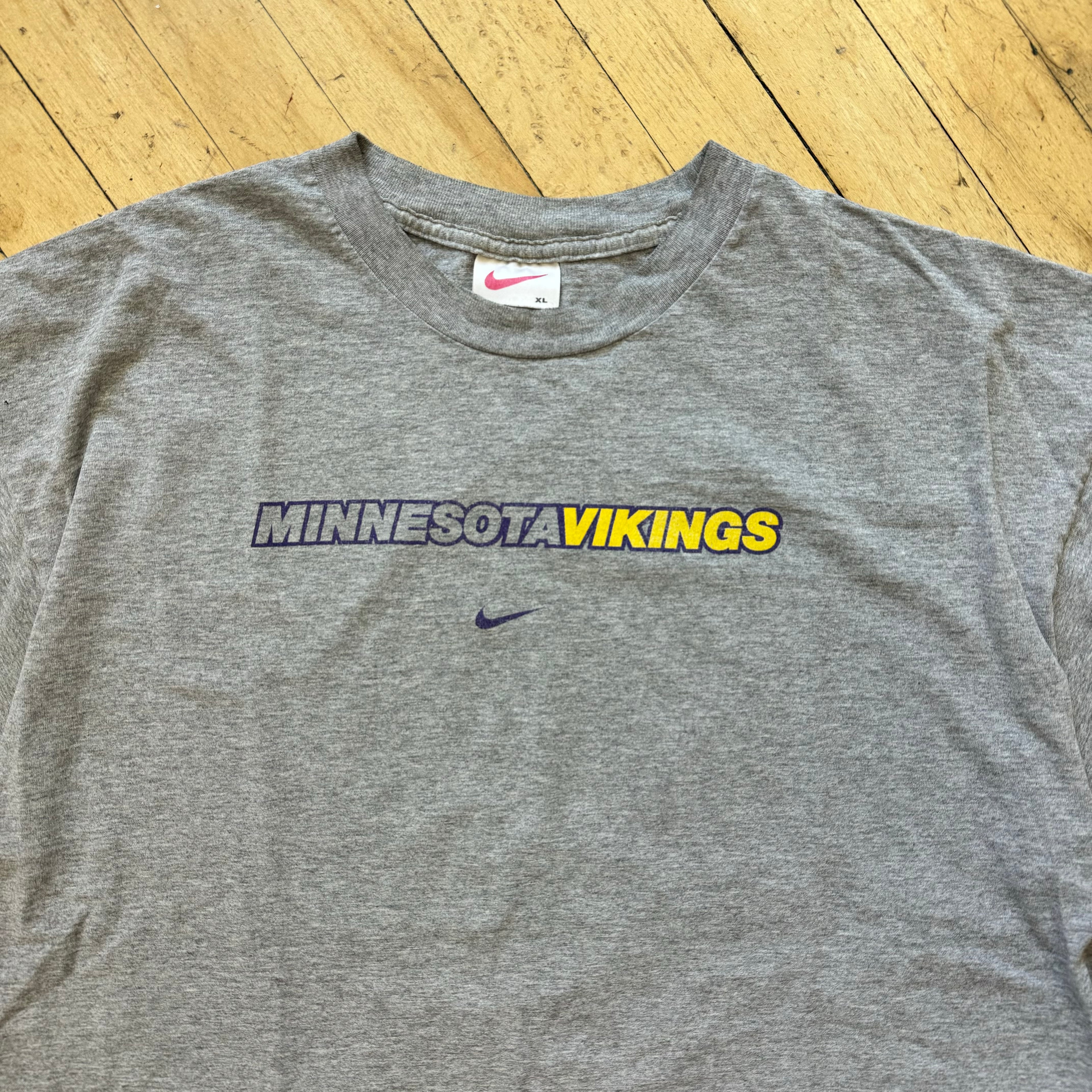 Vintage Nike Minnesota Vikings SpellOut T-shirt Sz XL