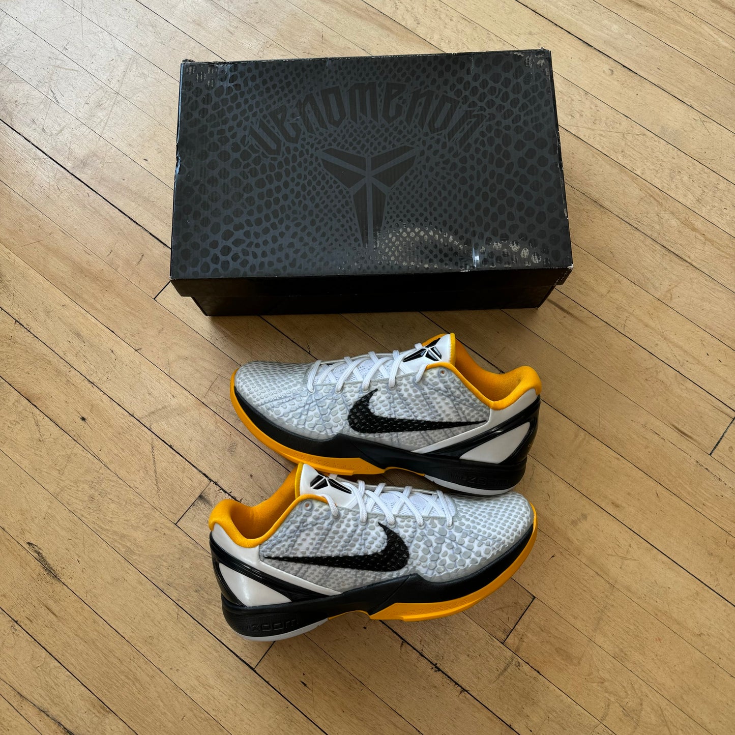 Kobe 6 Del Sol 2011 Sz 11.5 DS