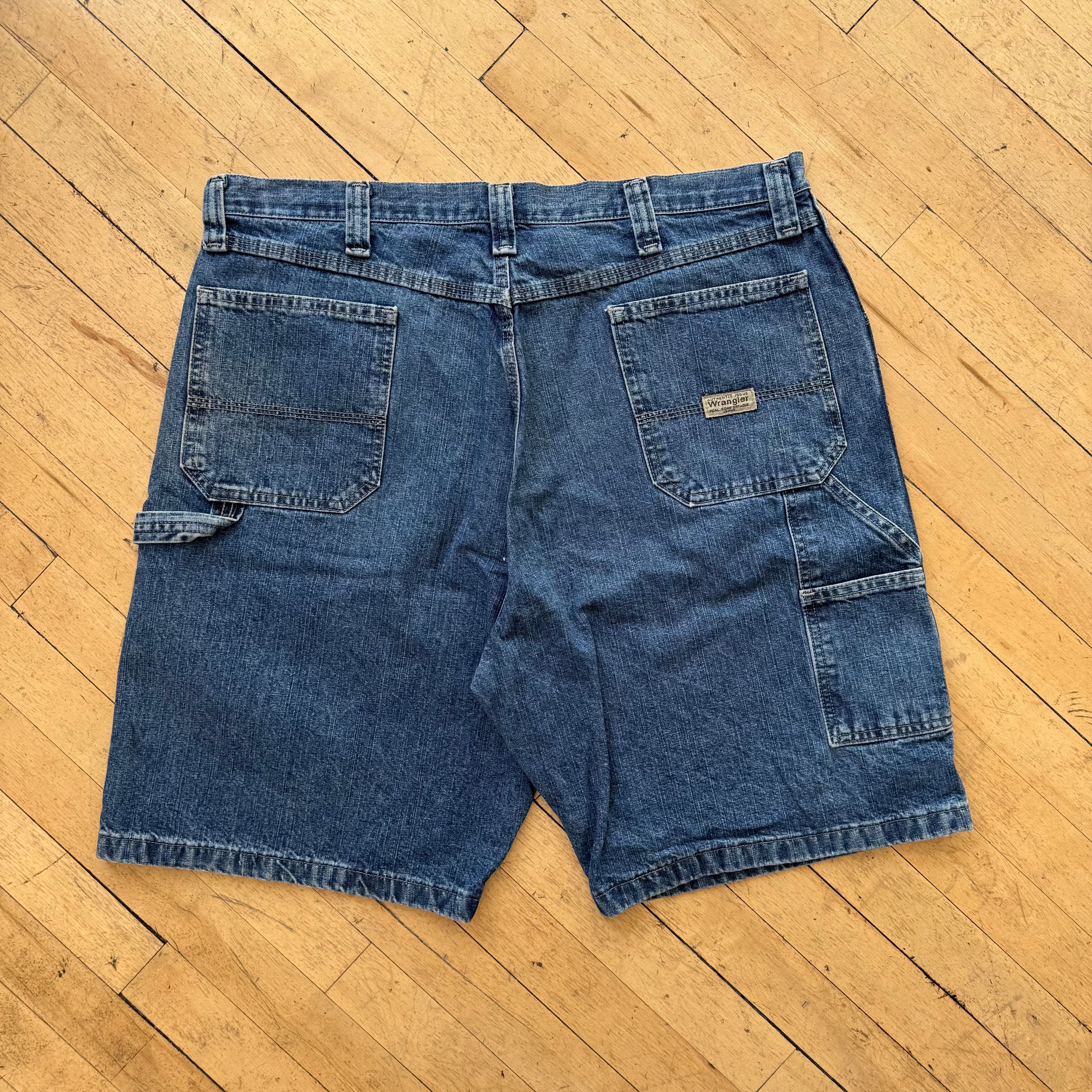Vintage Wrangler Carpenter Denim Jean Shorts Sz 38