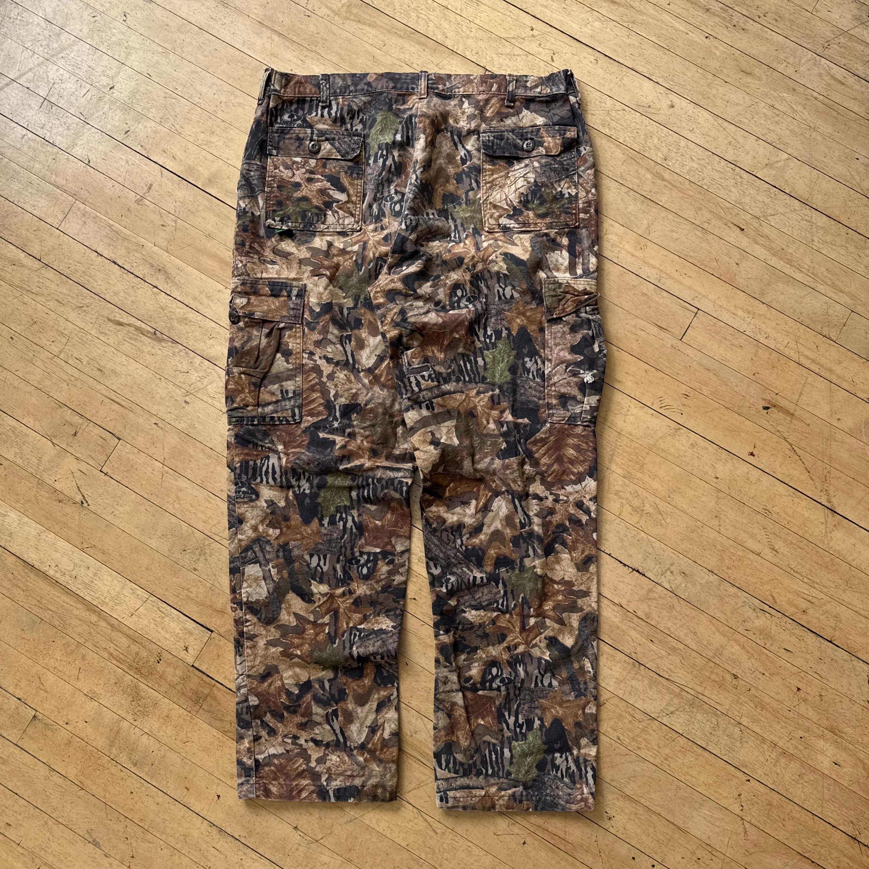 Vintage Mossy Oak Camo Khaki Cargo Pants Sz 38 (XL)
