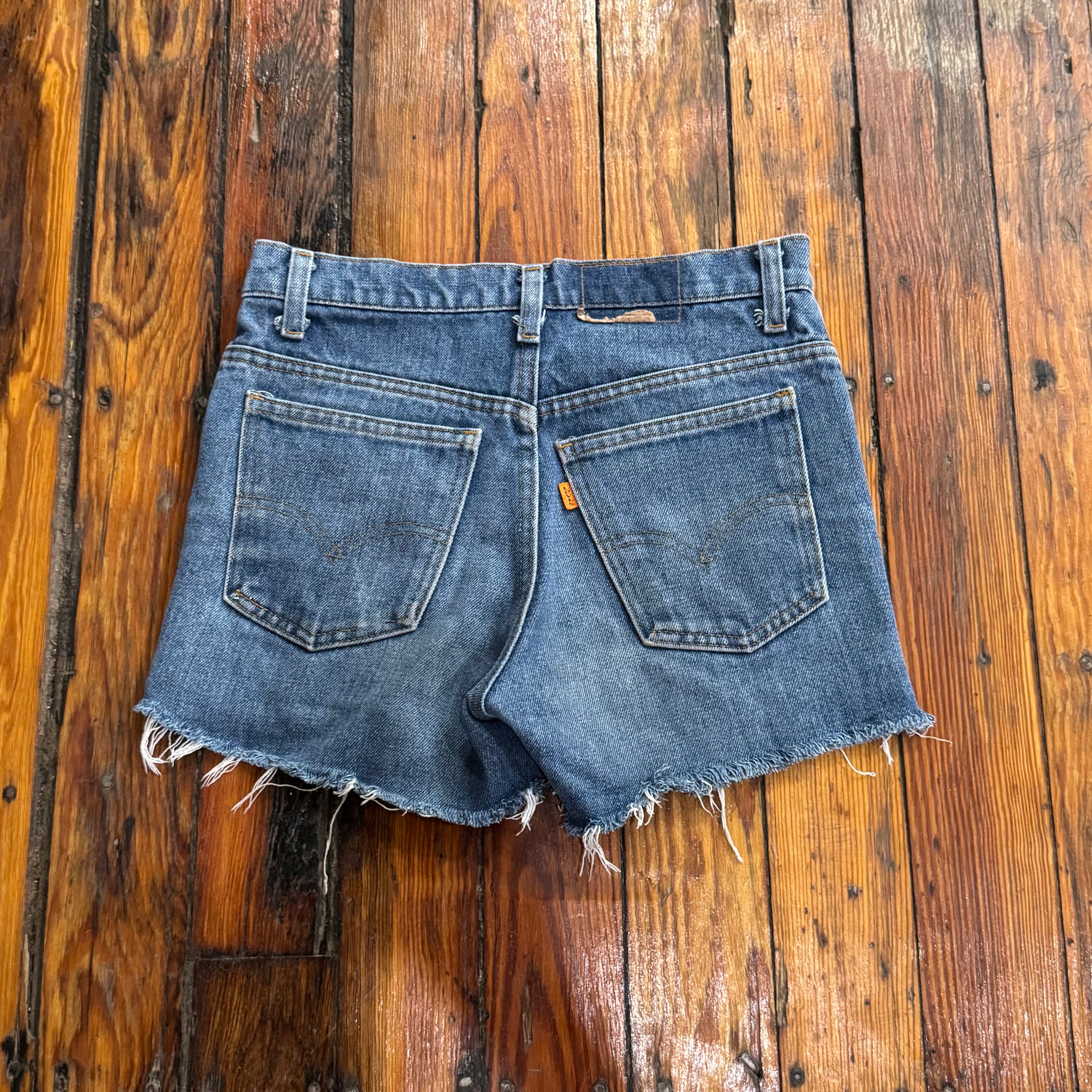 Vintage Levi’s Orange Tab Denim Jean Shorts Sz 6
