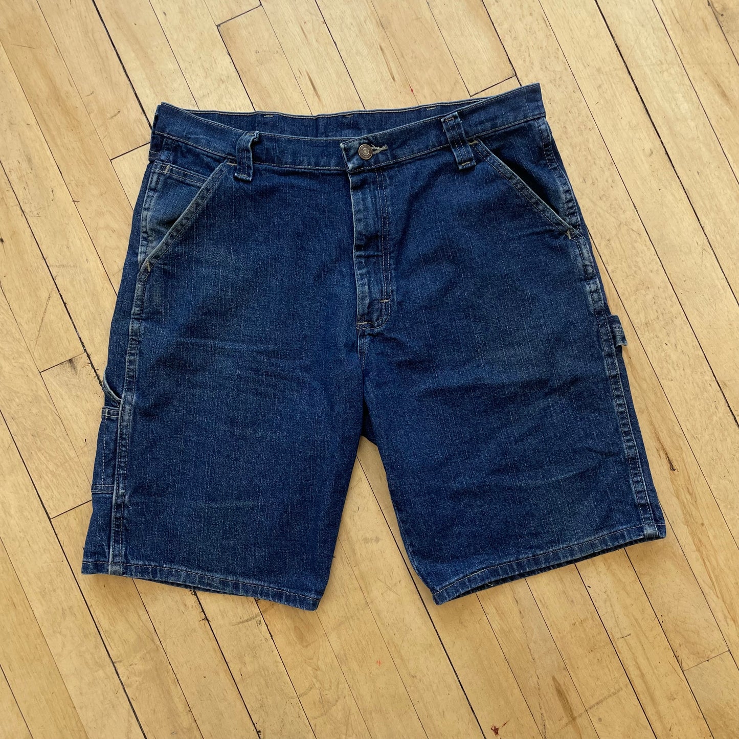 Vintage Wrangler Denim Jean Shorts Sz 34