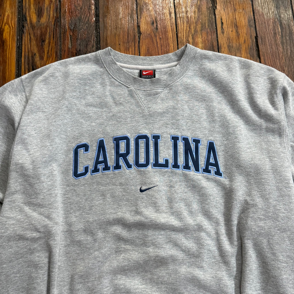 Vintage Team Nike Carolina SpellOut CrewNeck Sz L