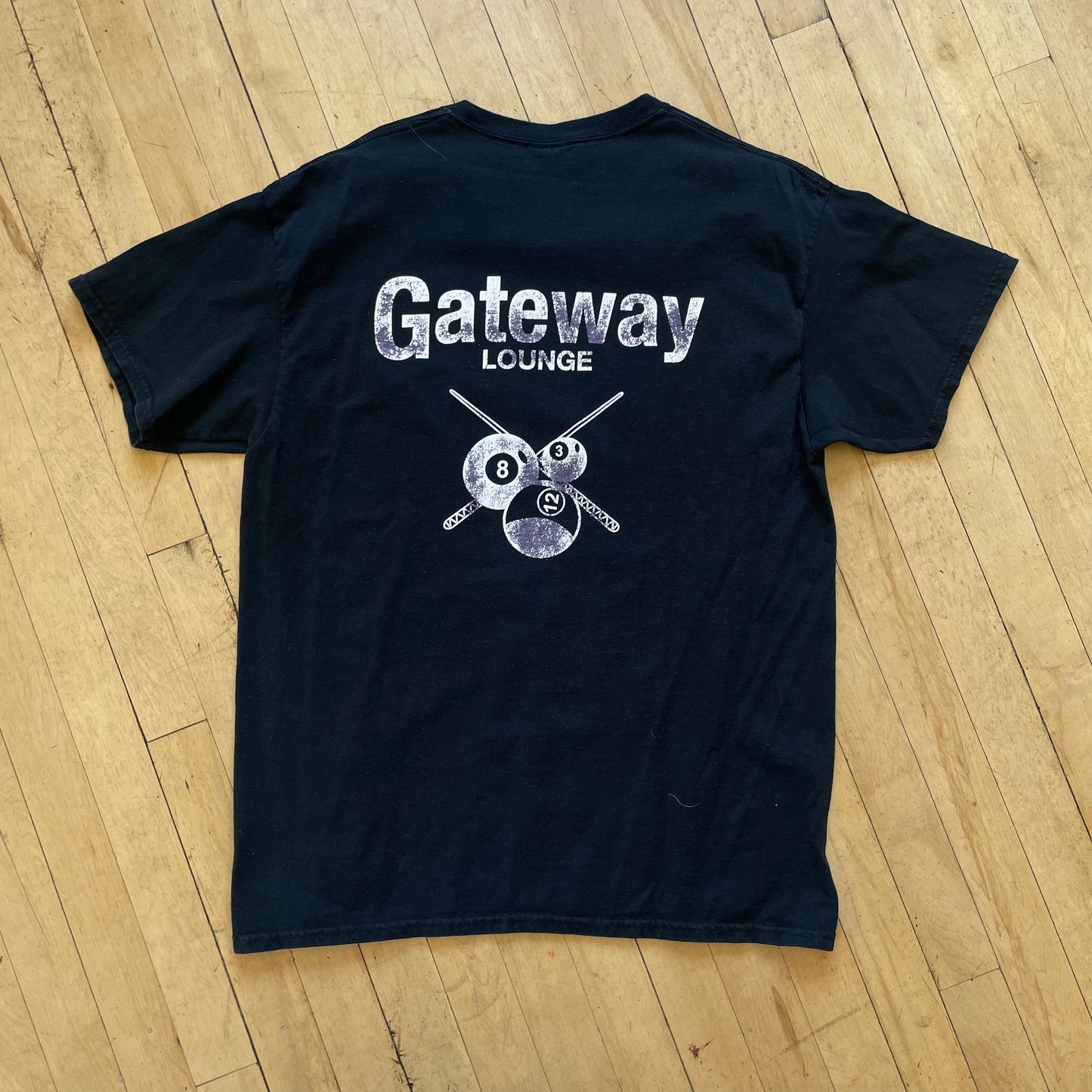 2000s GateWay Lounge Bar T-shirt Sz L