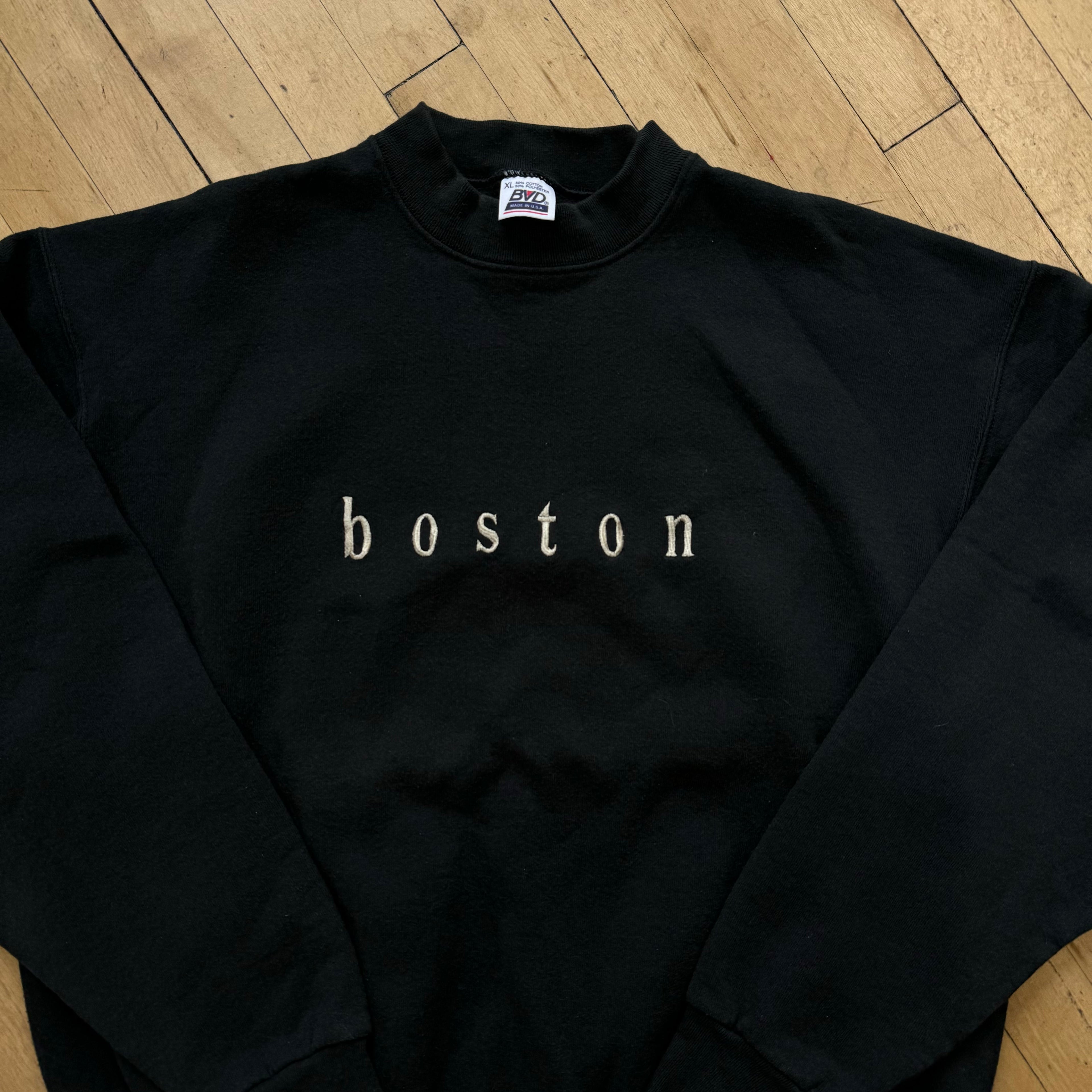 Vintage Boston Embroidered SpellOut CrewNeck Sz XL