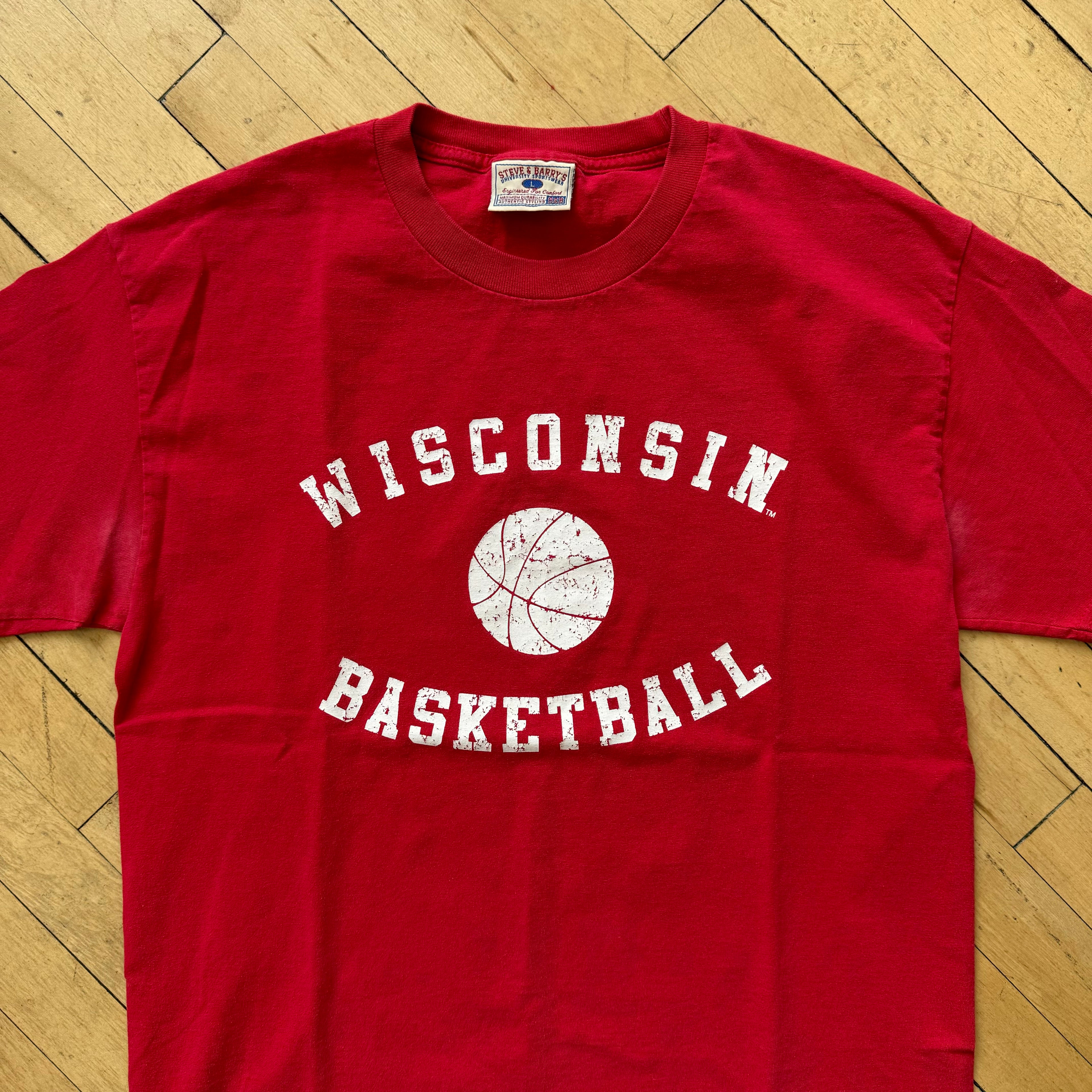 Vintage Wisconsin Basketball SpellOut T-shirt Sz L