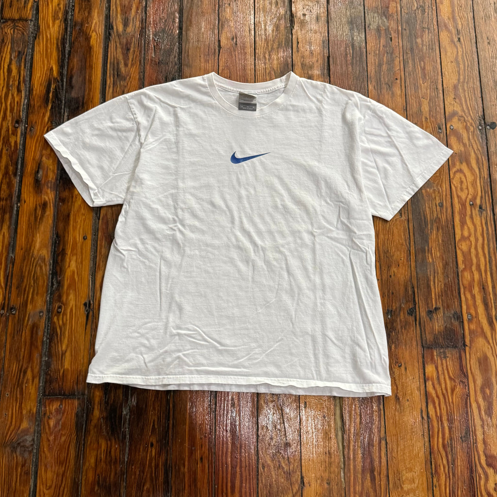 Vintage Center Swoosh Nike T-shirt Sz XL