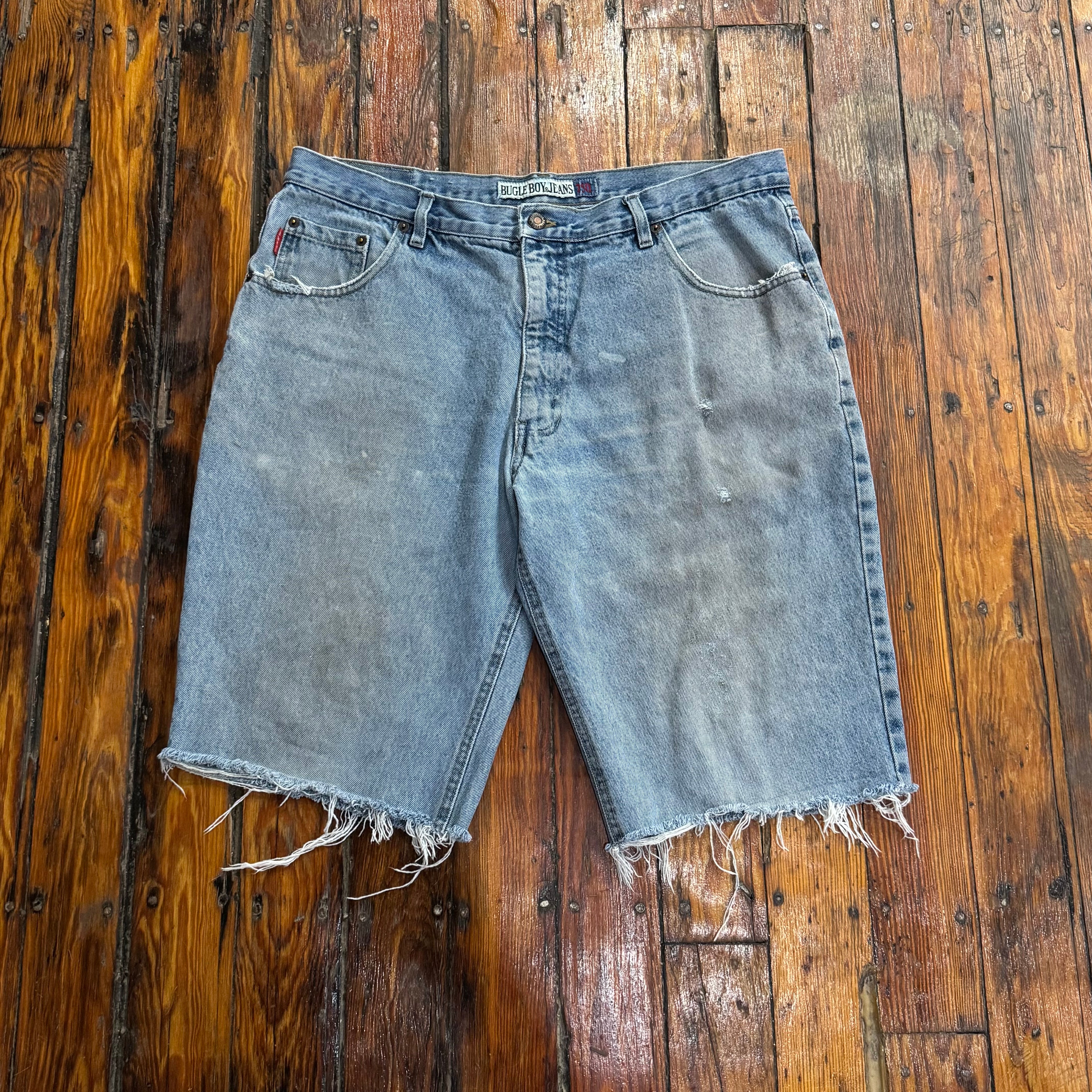 Vintage Bugle Boy Denim Jean Shorts Sz 38