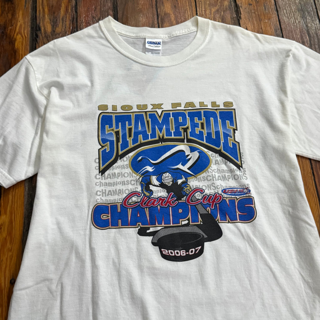 Y2K Stampede Champion’s T-shirt Sz L
