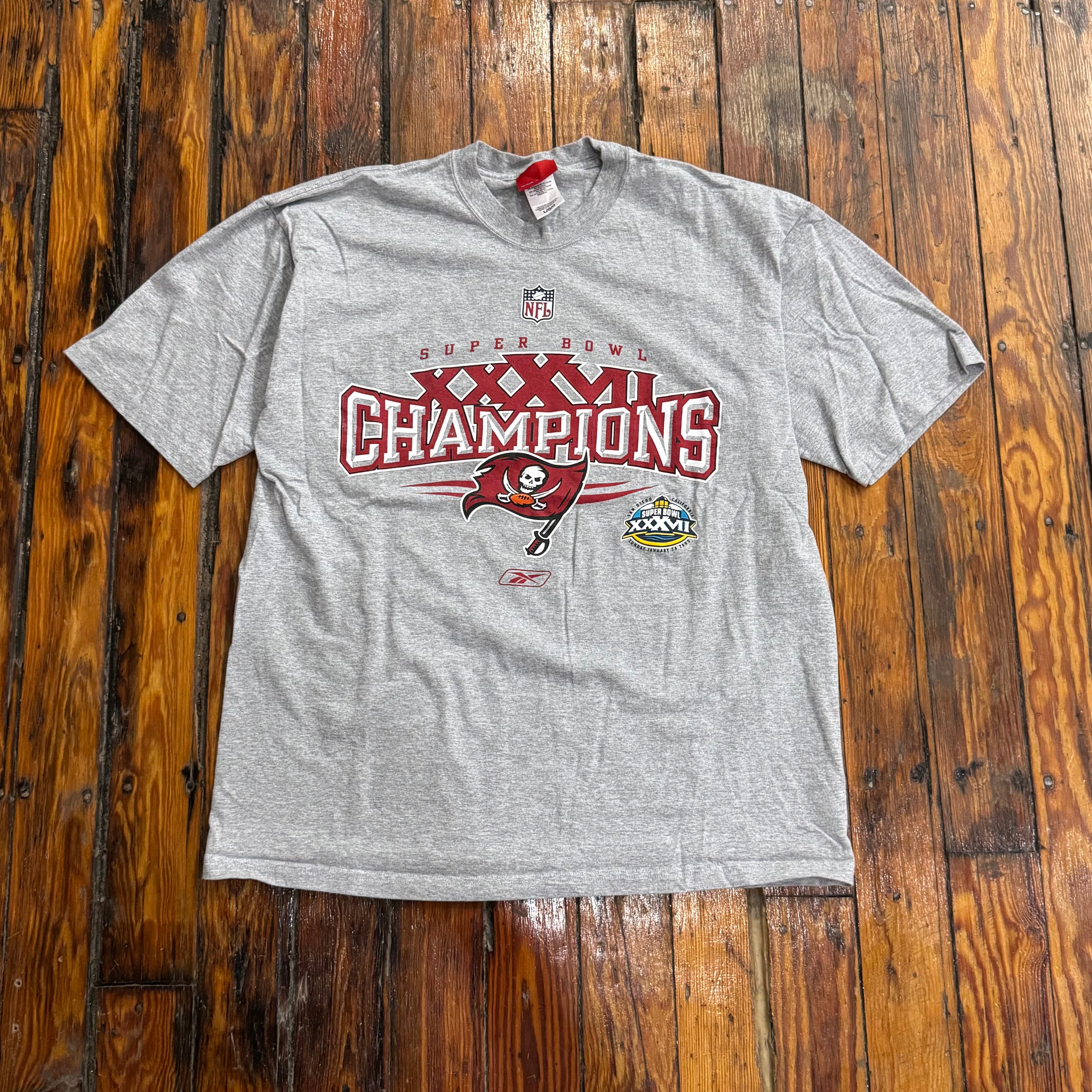Y2K Tampa Bay Buccaneers Super Bowl T-shirt Sz XL