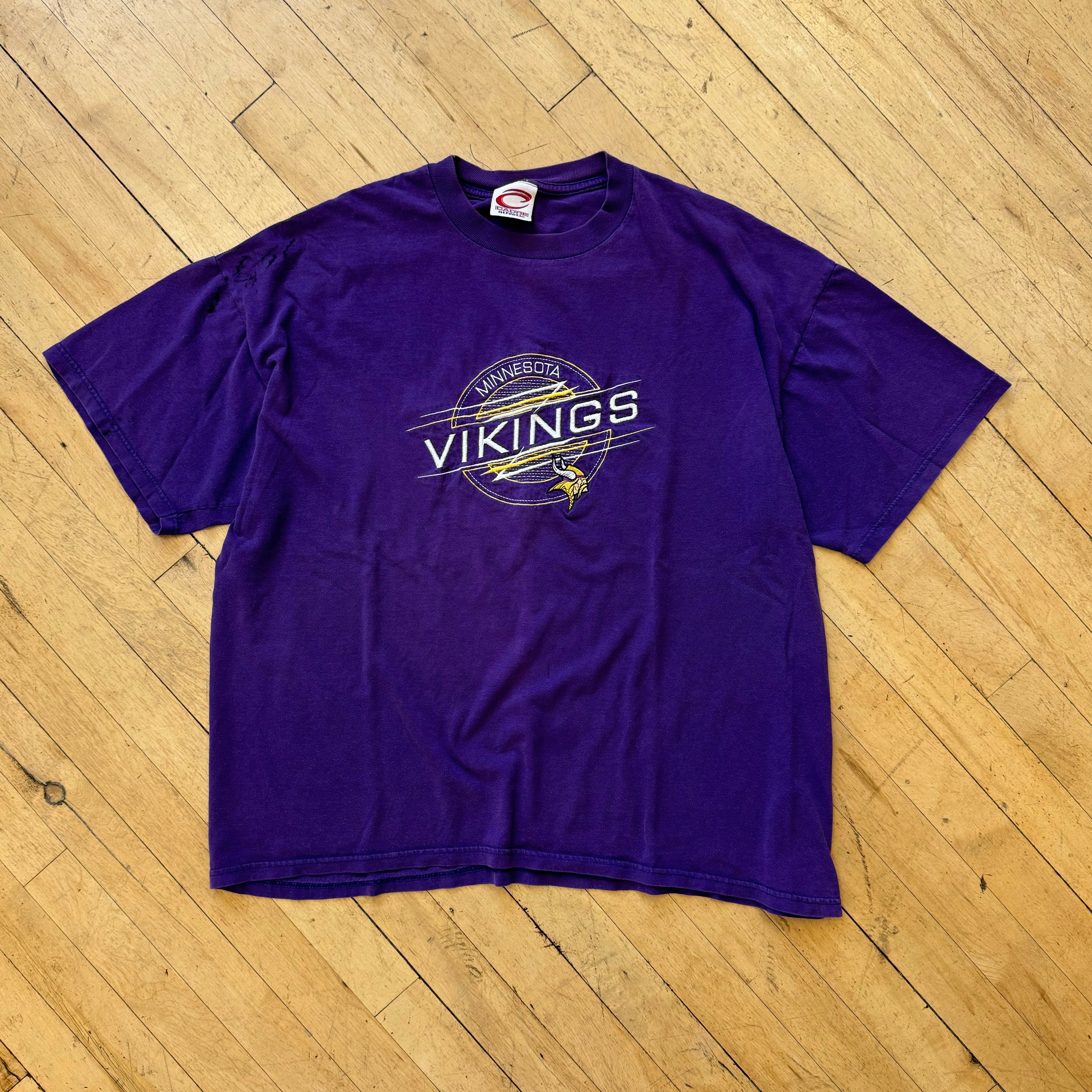 Vintage Minnesota Vikings Embroidered T-shirt Sz XL