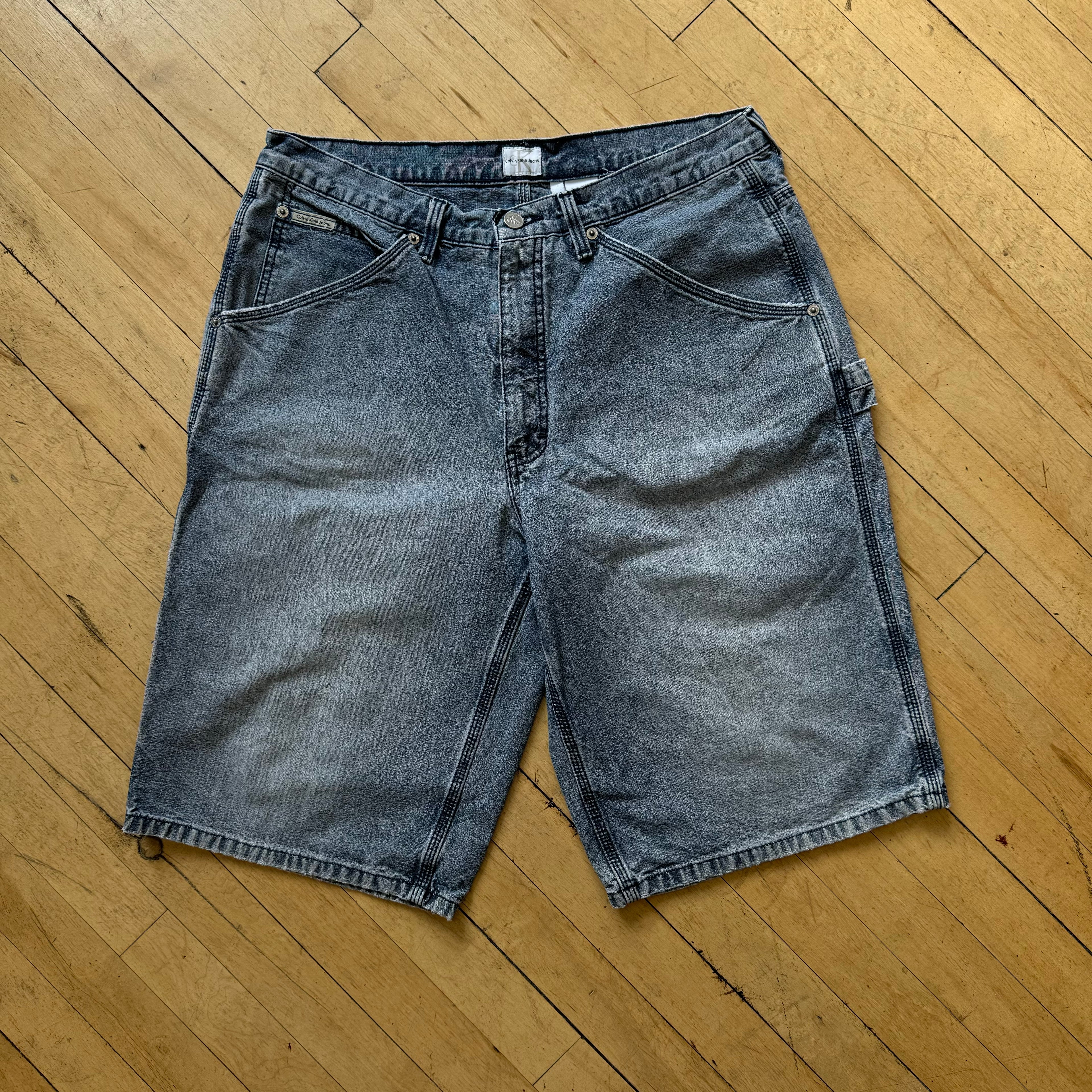 Y2K Calvin Klein Denim Jean Shorts Sz 33