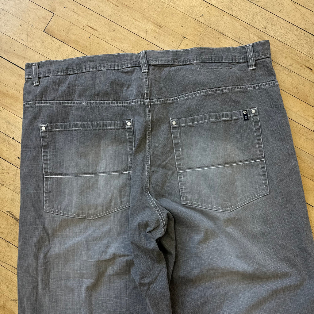 Y2K Gray SouthPole Baggy Denim Jeans Sz 52