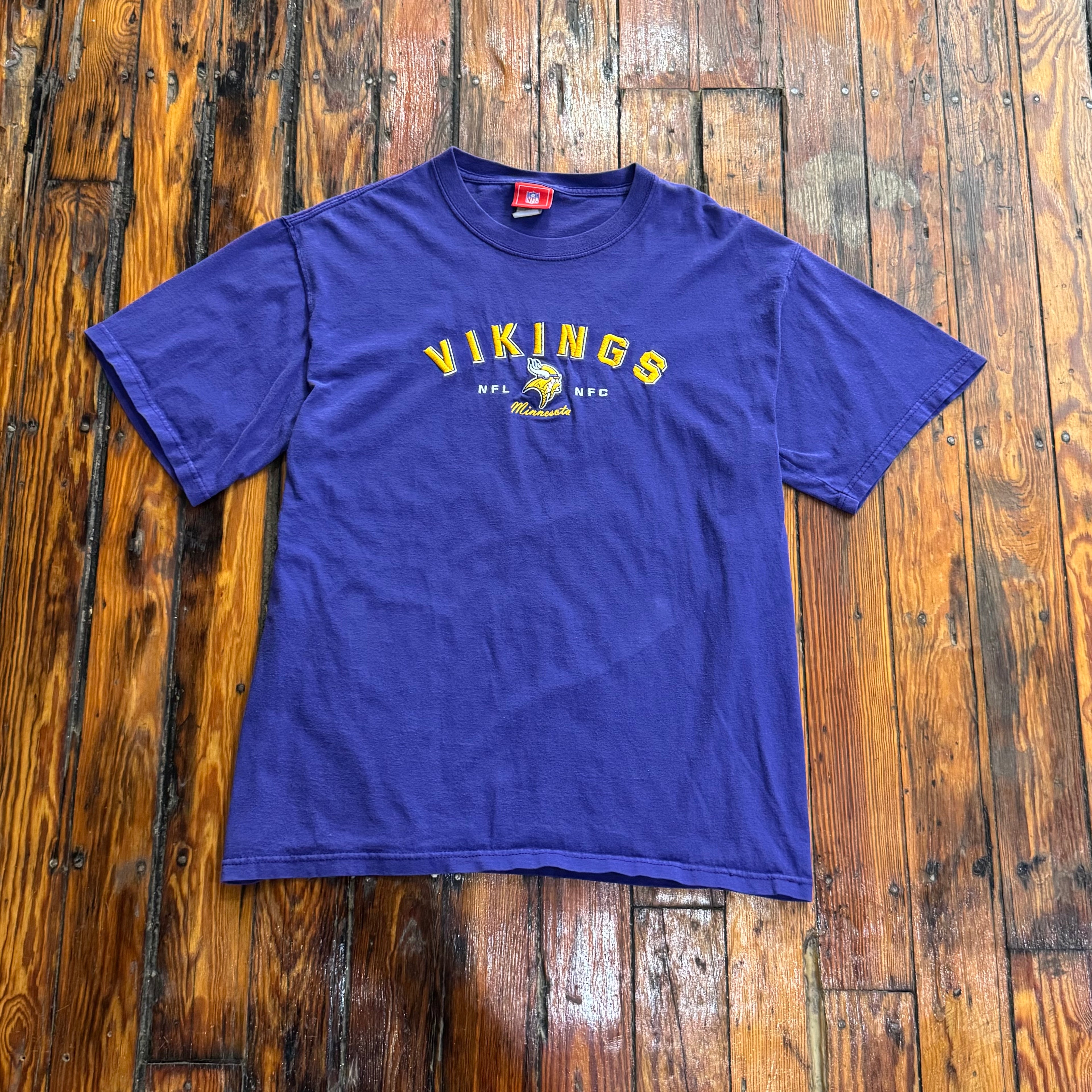 Vintage Minnesota Vikings SpellOut T-shirt Sz L