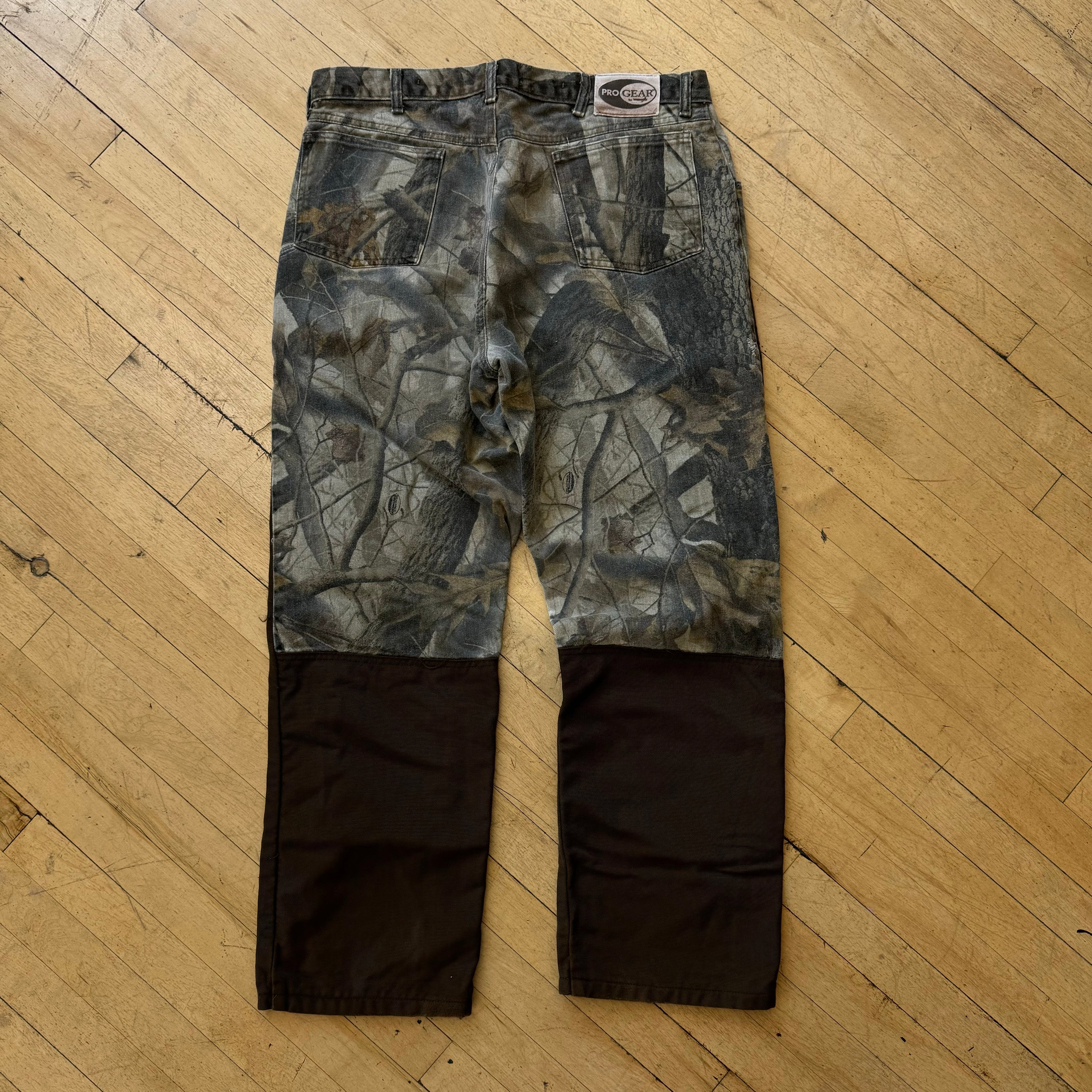 Vintage Pro Gear Two Tone Camo Denim Jeans Sz 38