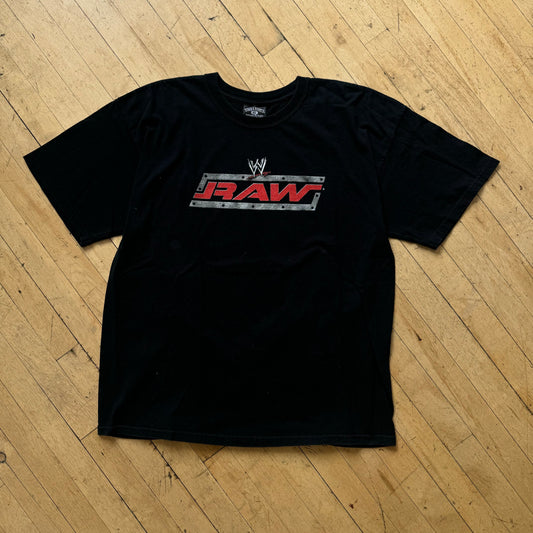 Vintage WWE Raw T-shirt Sz XL