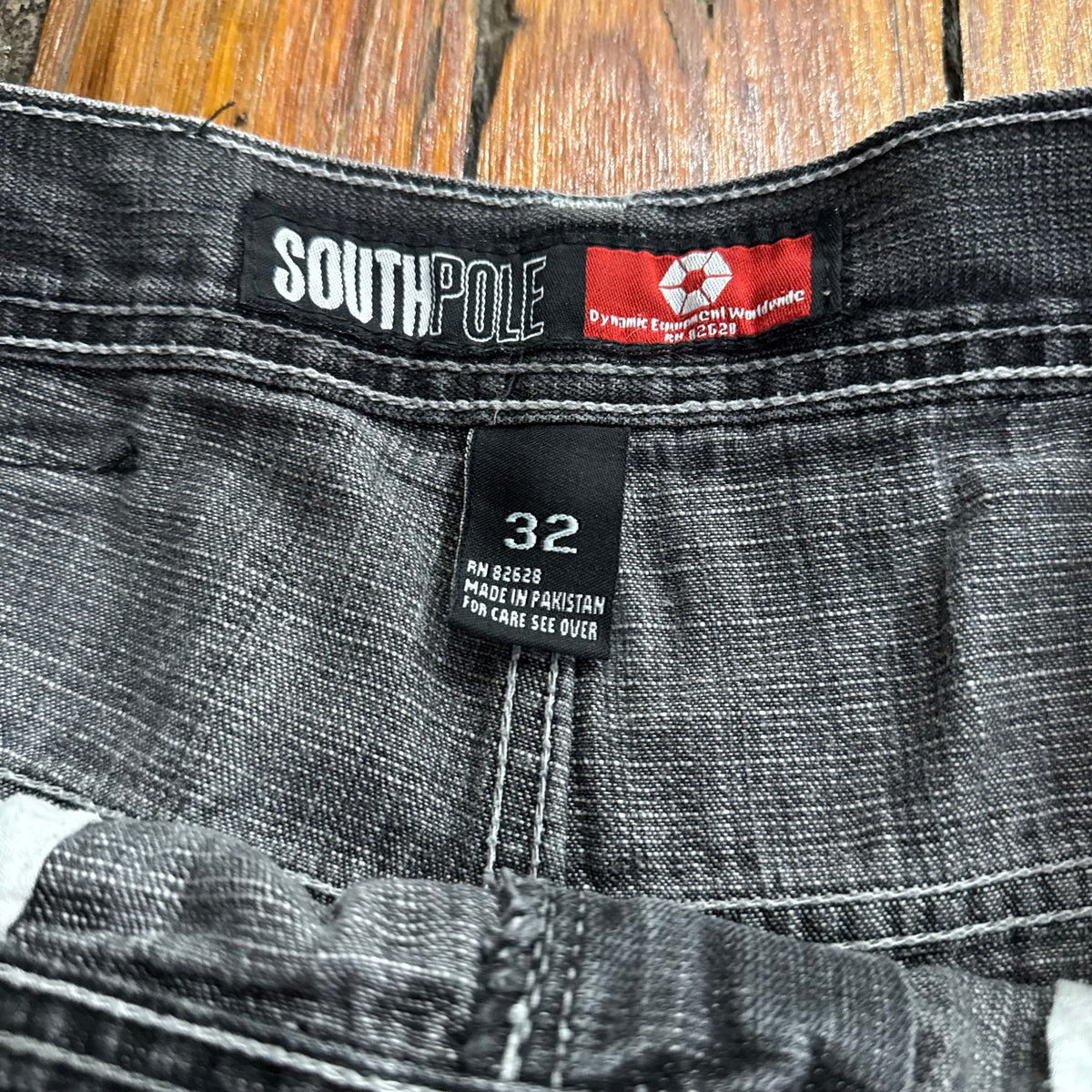 Y2K Faded SouthPole Denim Jean Shorts Sz 32