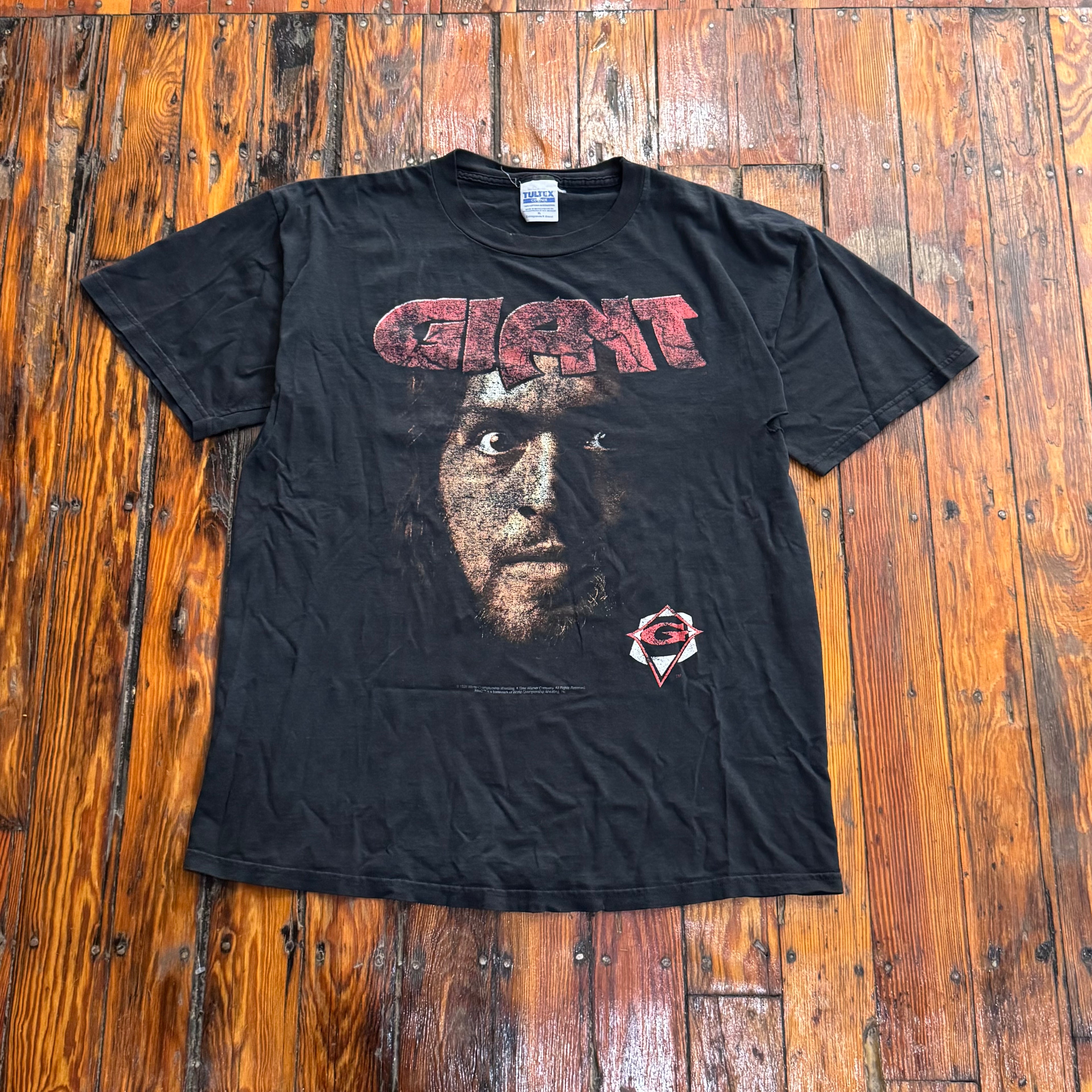 Vintage Thrashed WWE The Giant NWO T-shirt Sz XL