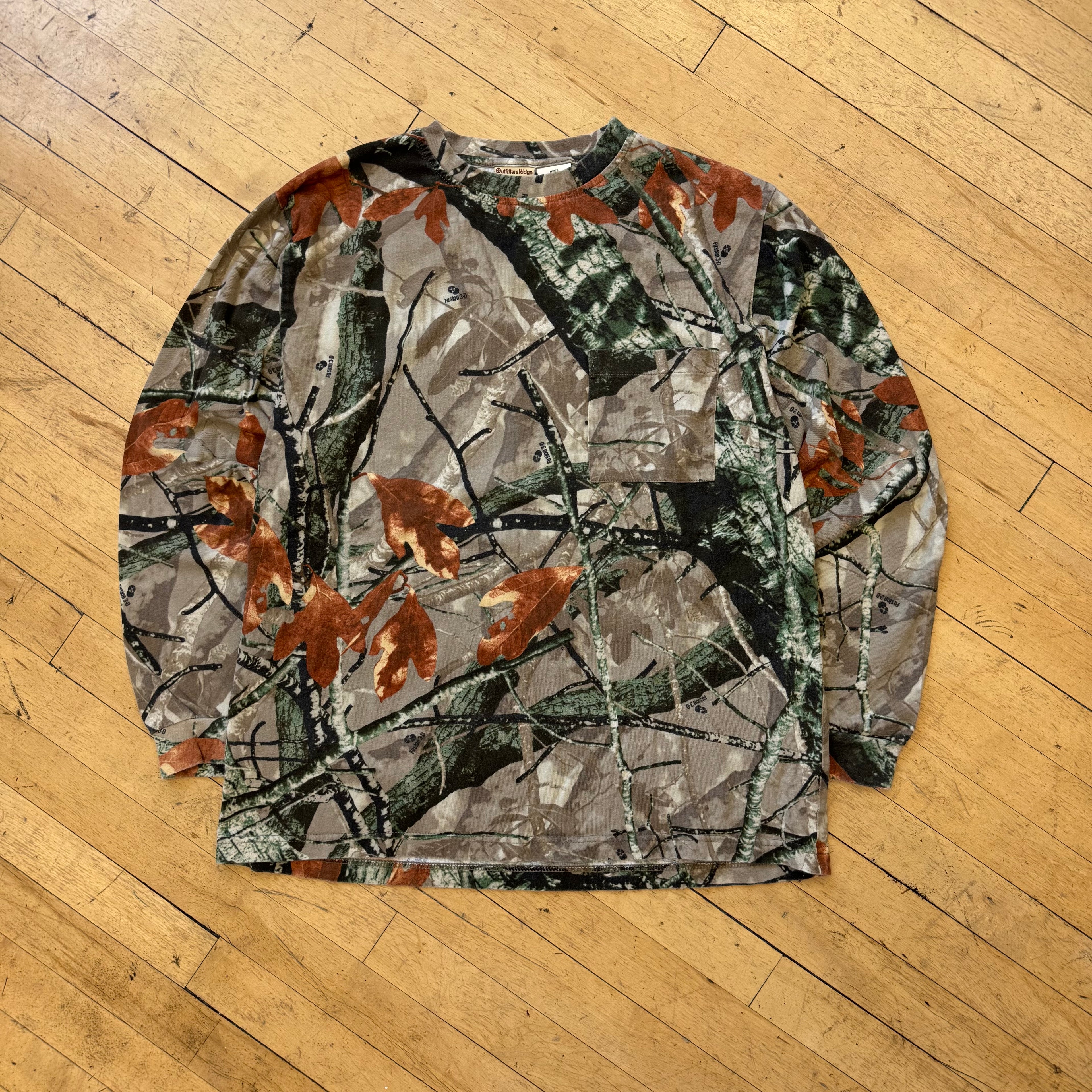 Vintage Outfitters Camo LongSleeve T-shirt Sz XL