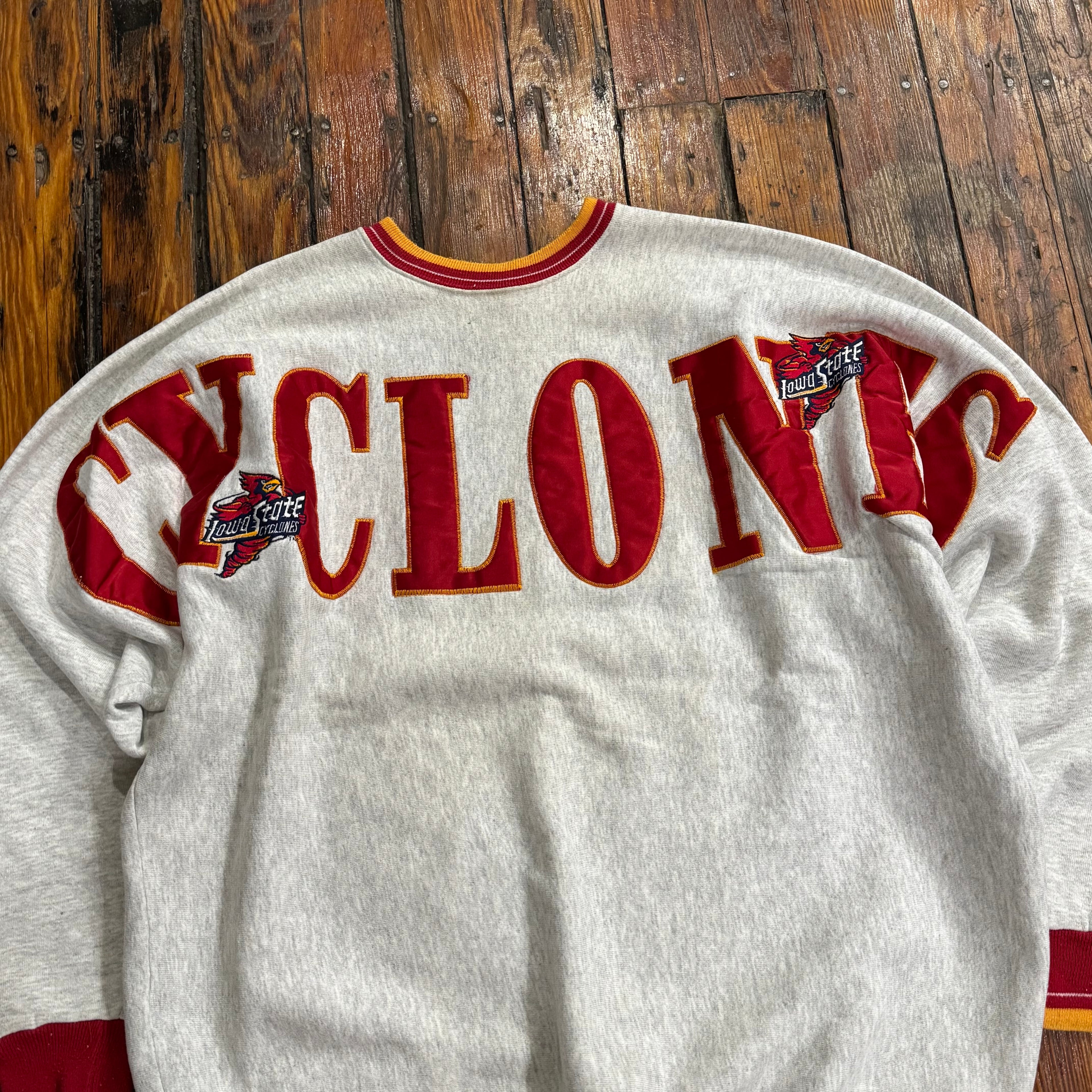 Vintage SpellOut Iowa State Cyclones Crewneck Sz XL